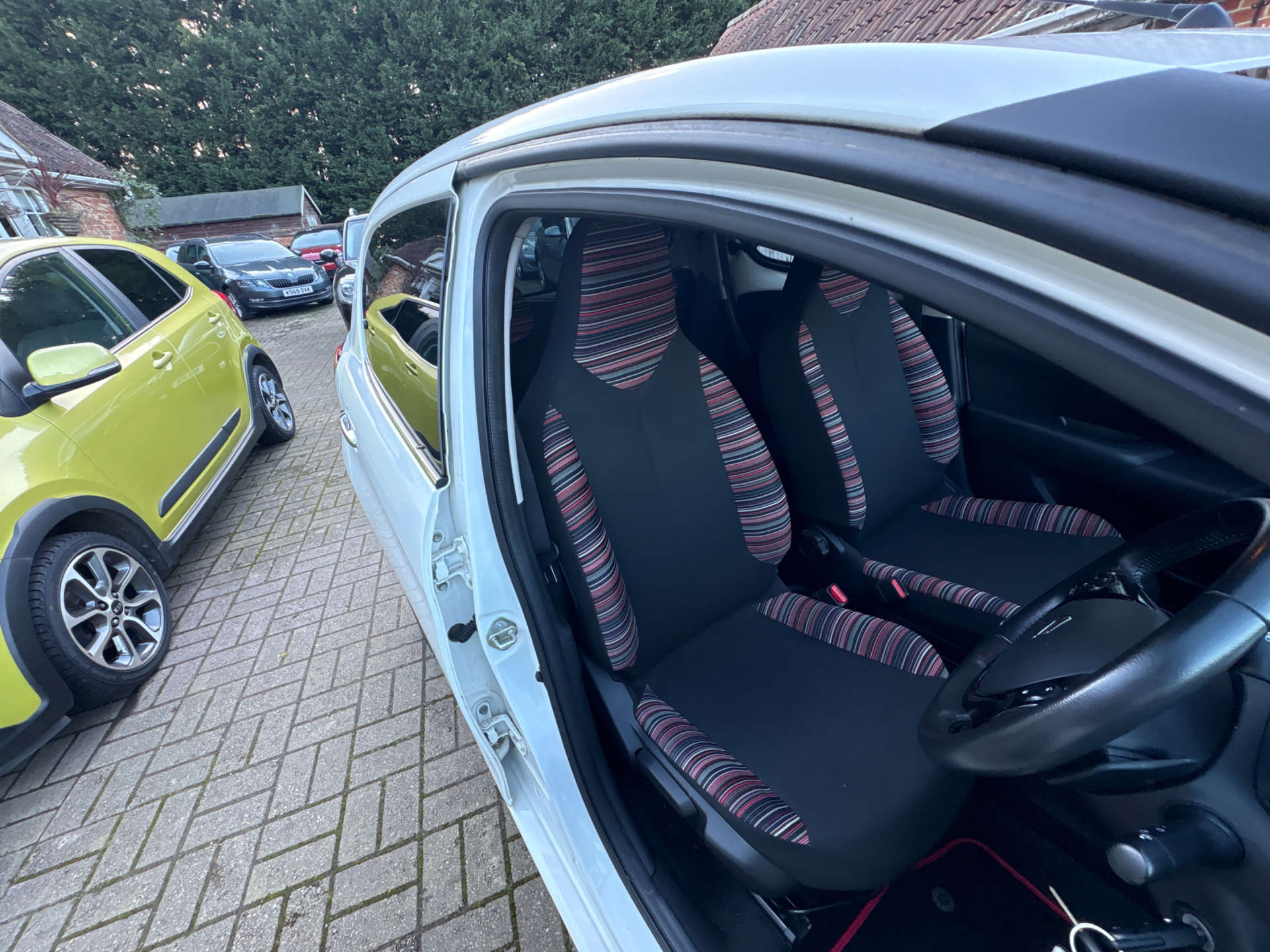 CITROEN C1 1.0 C1 Flair Semi-Auto 5dr #10