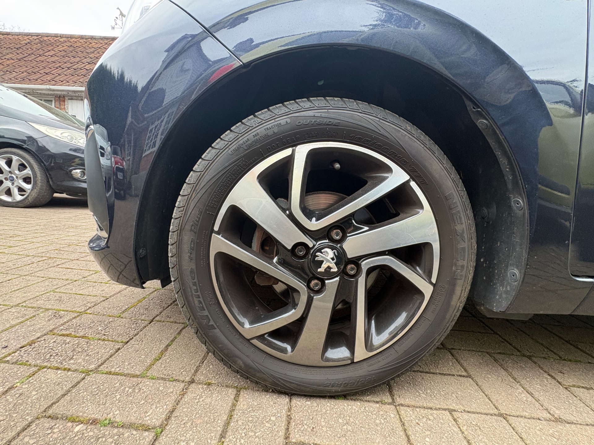 PEUGEOT 108 1.2 108 Allure 5dr #6