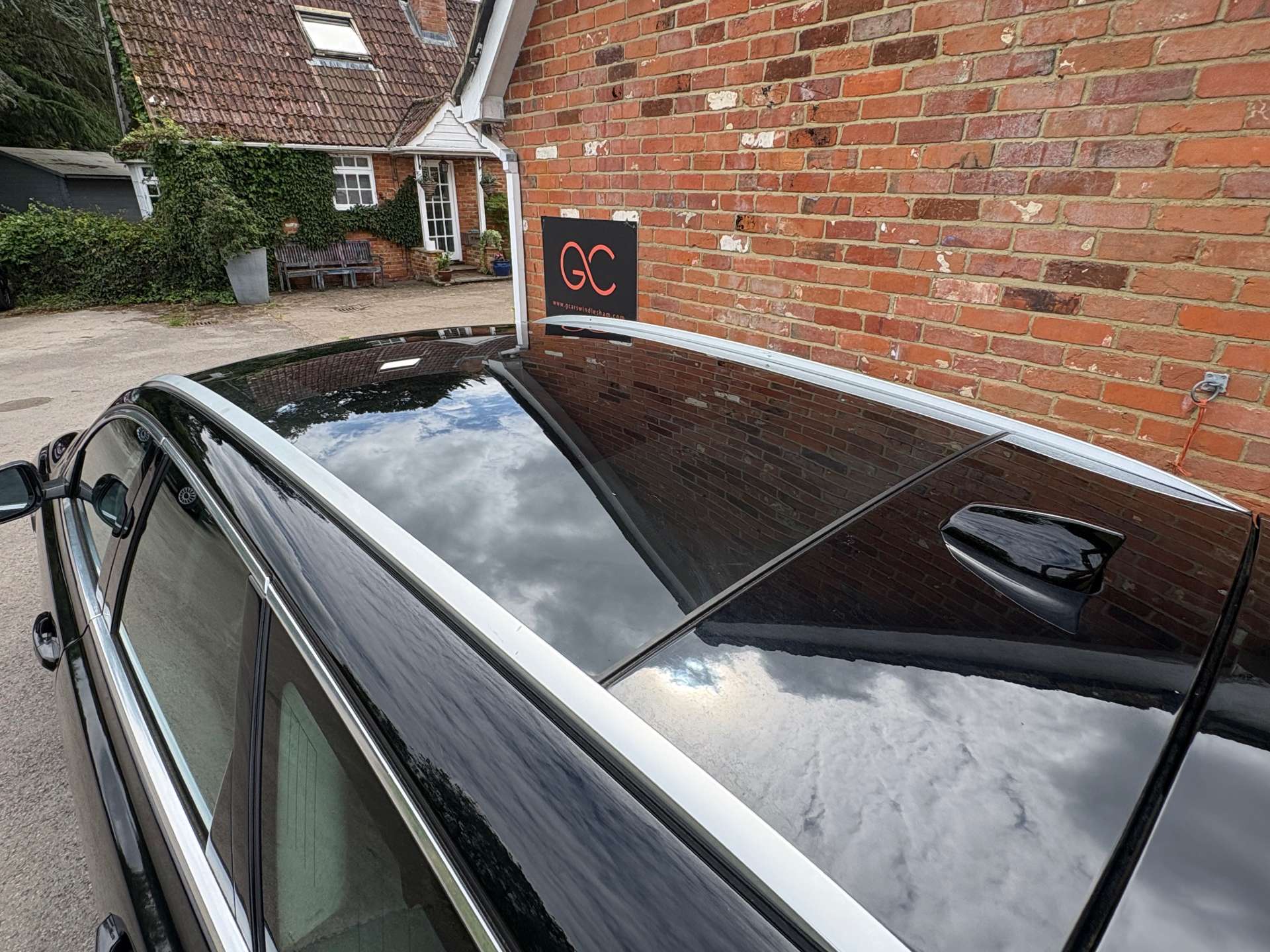 JAGUAR XF 2.0 XF Portfolio Auto 5dr #7