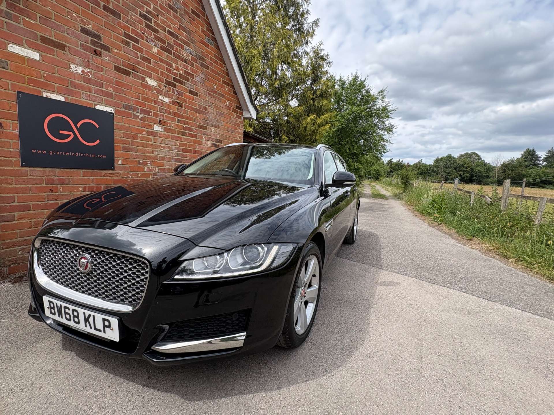 JAGUAR XF 2.0 XF Portfolio Auto 5dr #10