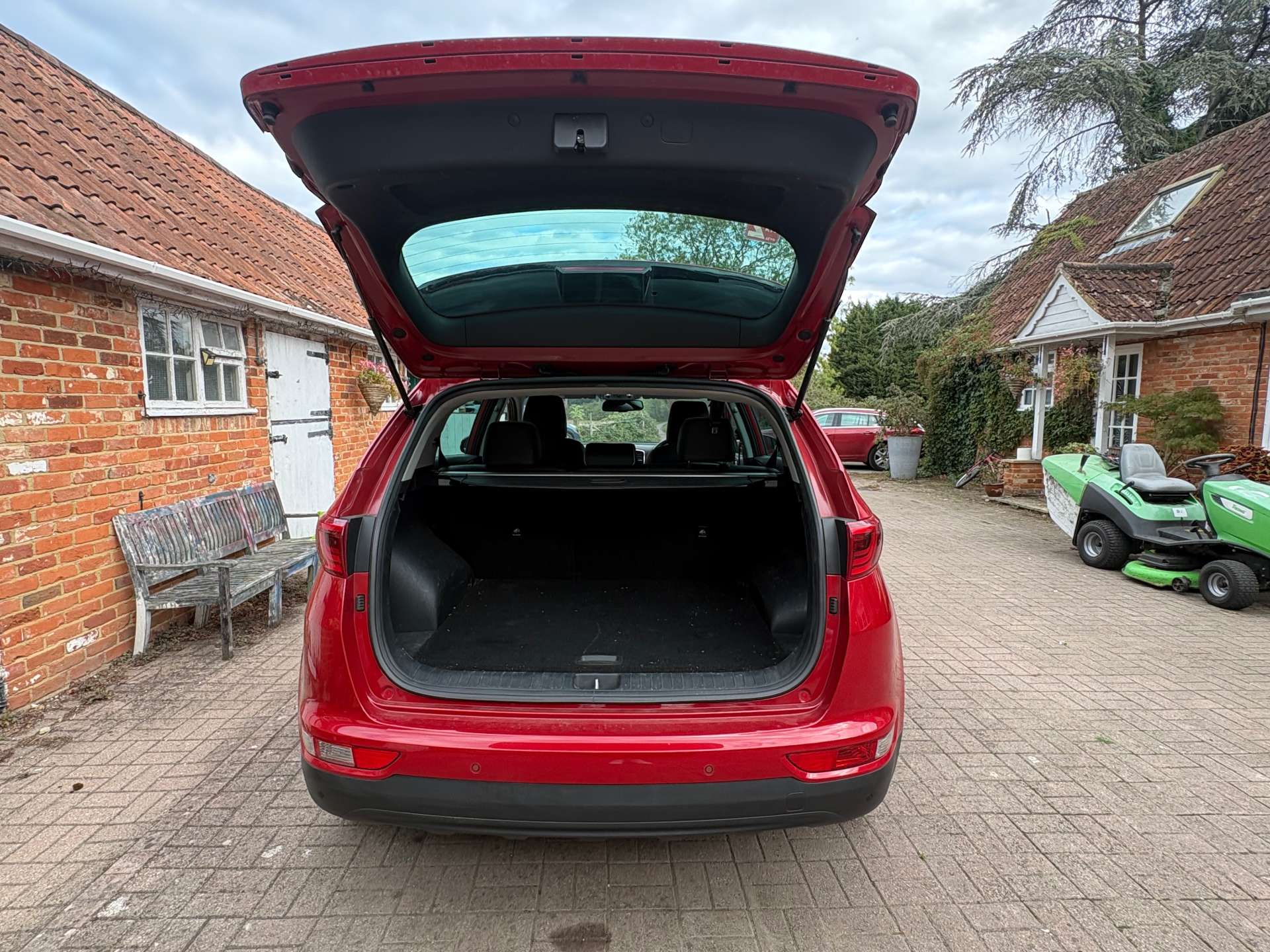 KIA SPORTAGE 2.0 Sportage KX-4 CRDi Auto 4WD 5dr #24