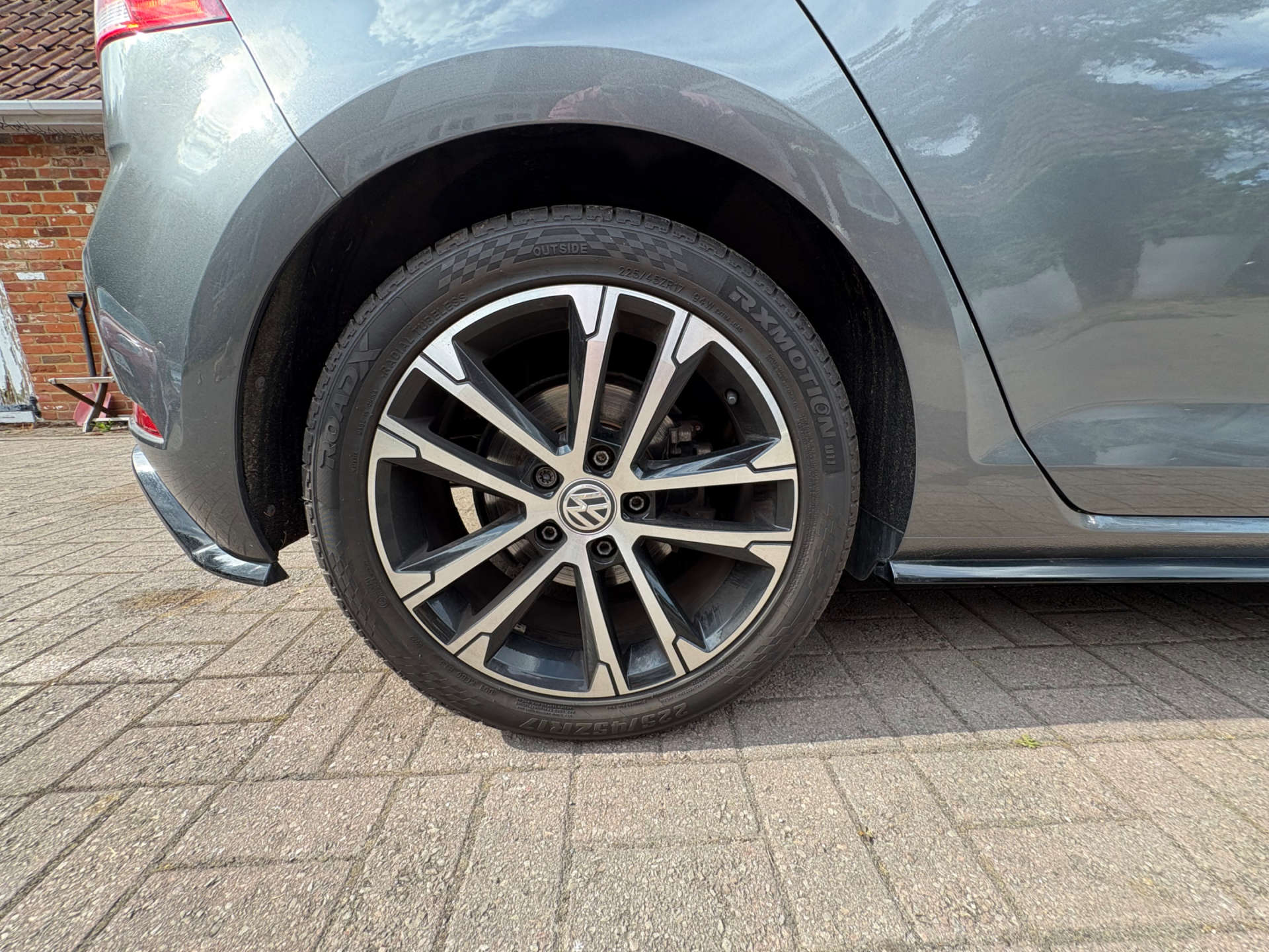 VOLKSWAGEN GOLF 1.5 Golf R-Line TSi Evo Semi-Auto 5dr #59