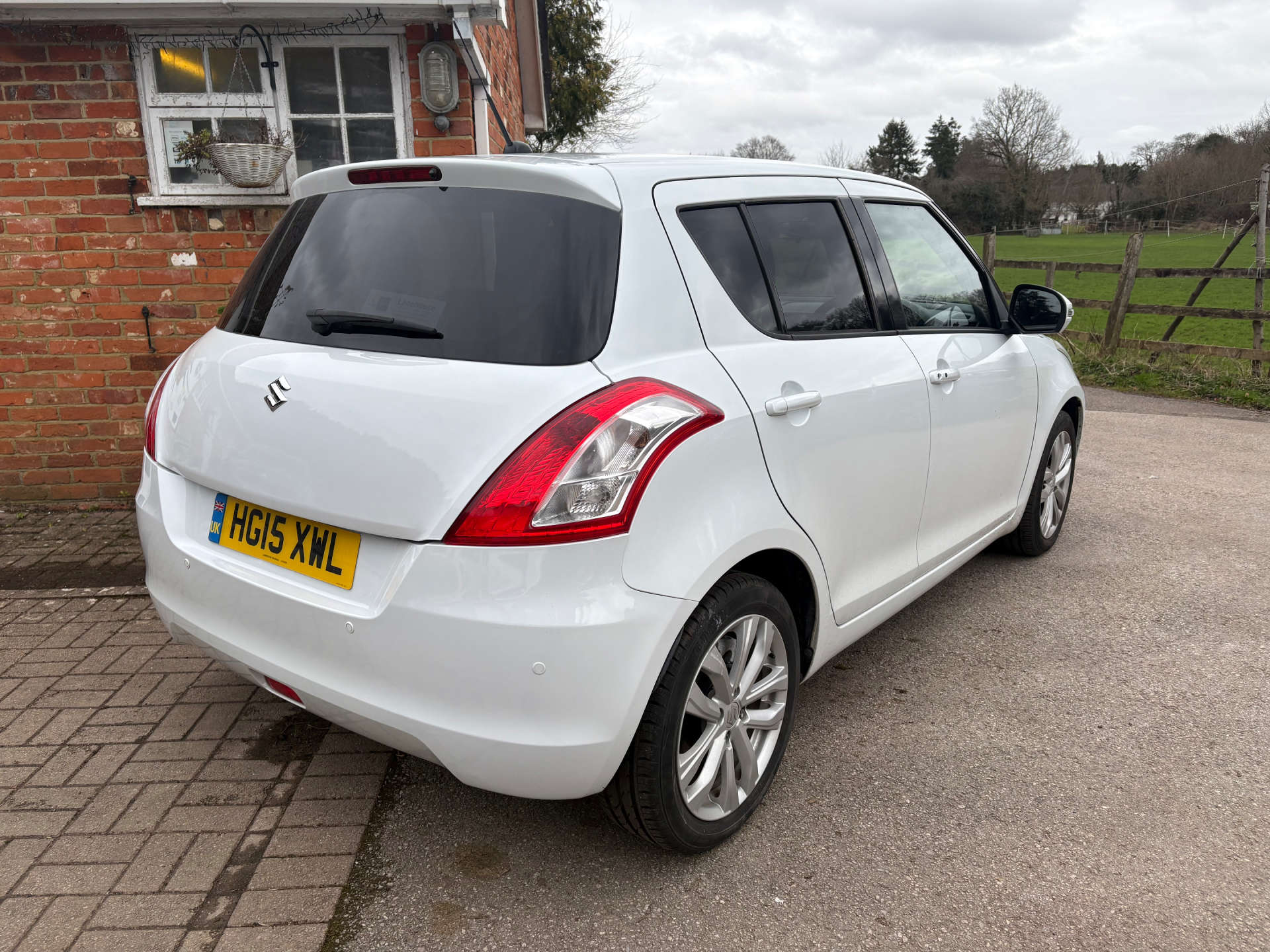 SUZUKI SWIFT 1.2 Swift SZ4 Auto 5dr #25