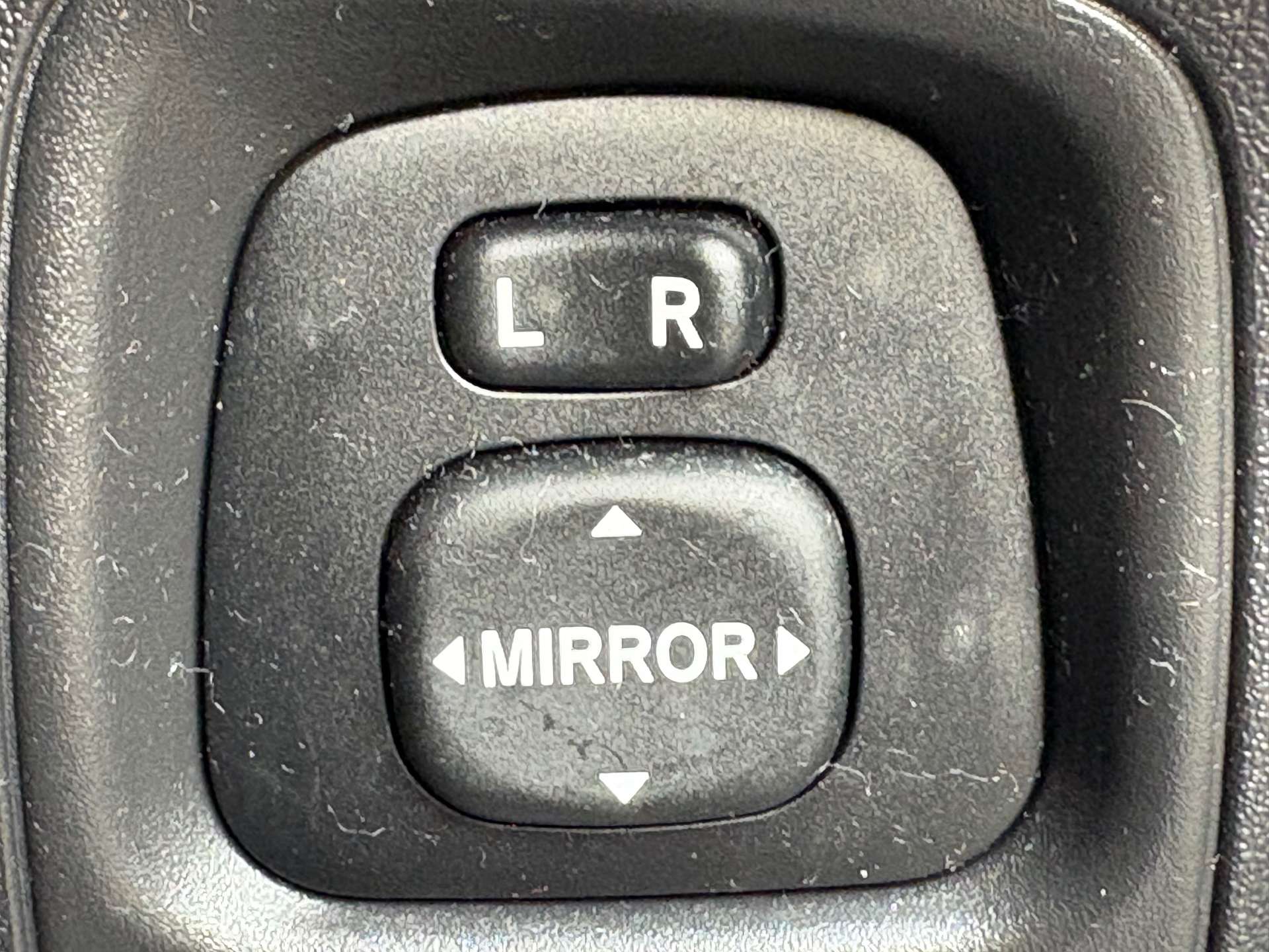 PEUGEOT 108 1.2 108 Allure 5dr #18