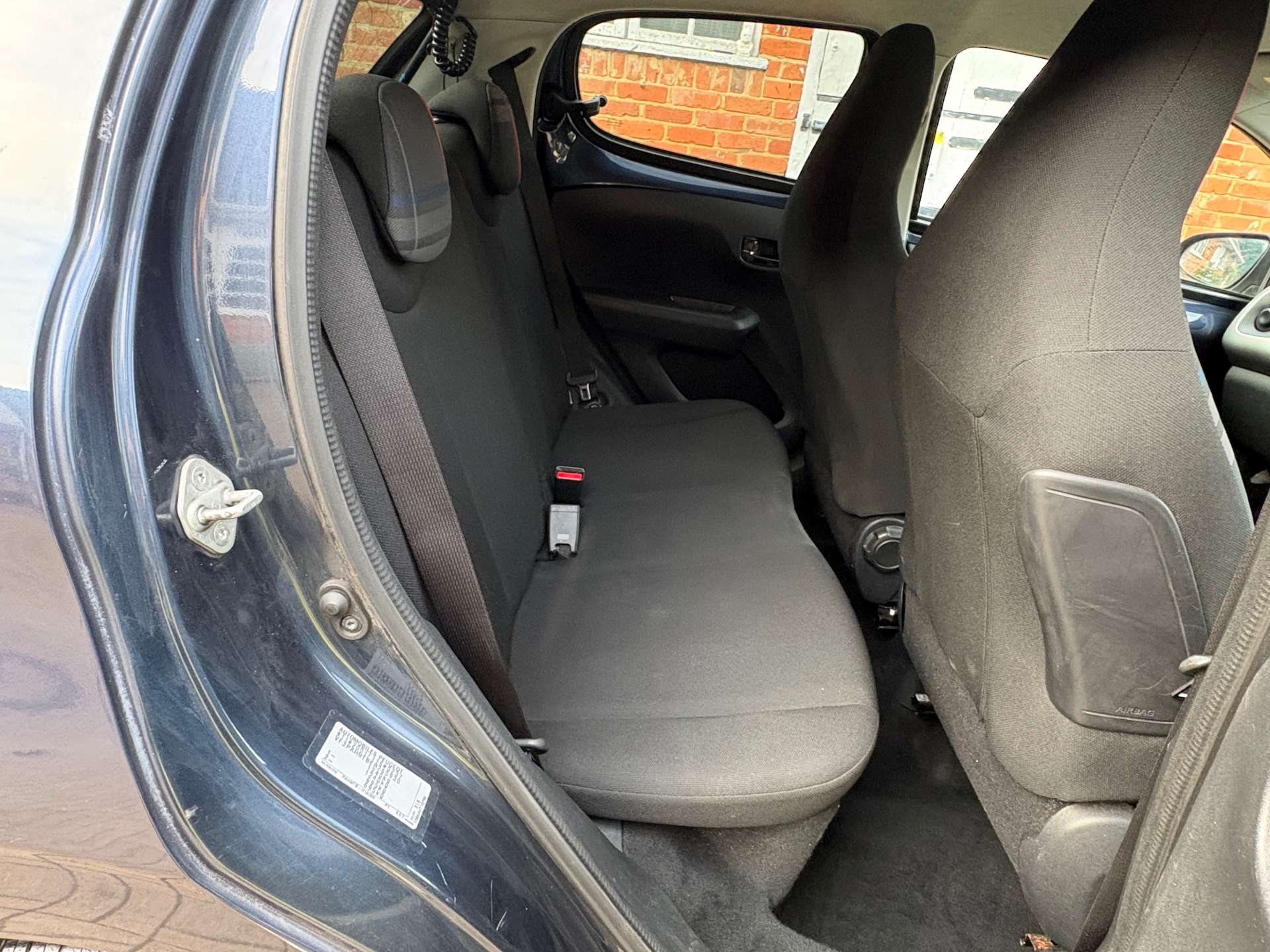 PEUGEOT 108 1.2 108 Allure 5dr #9