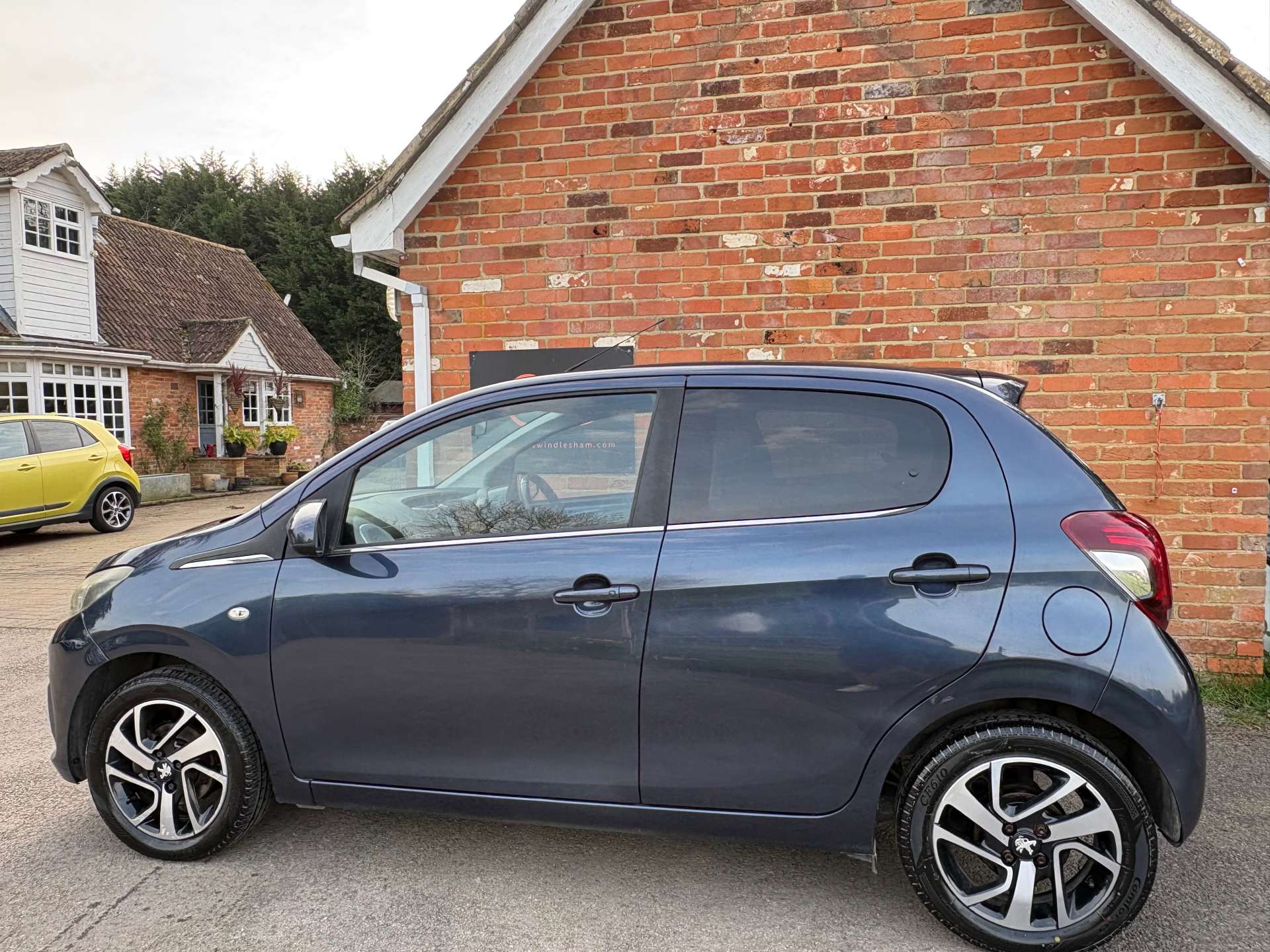 PEUGEOT 108 1.2 108 Allure 5dr #7