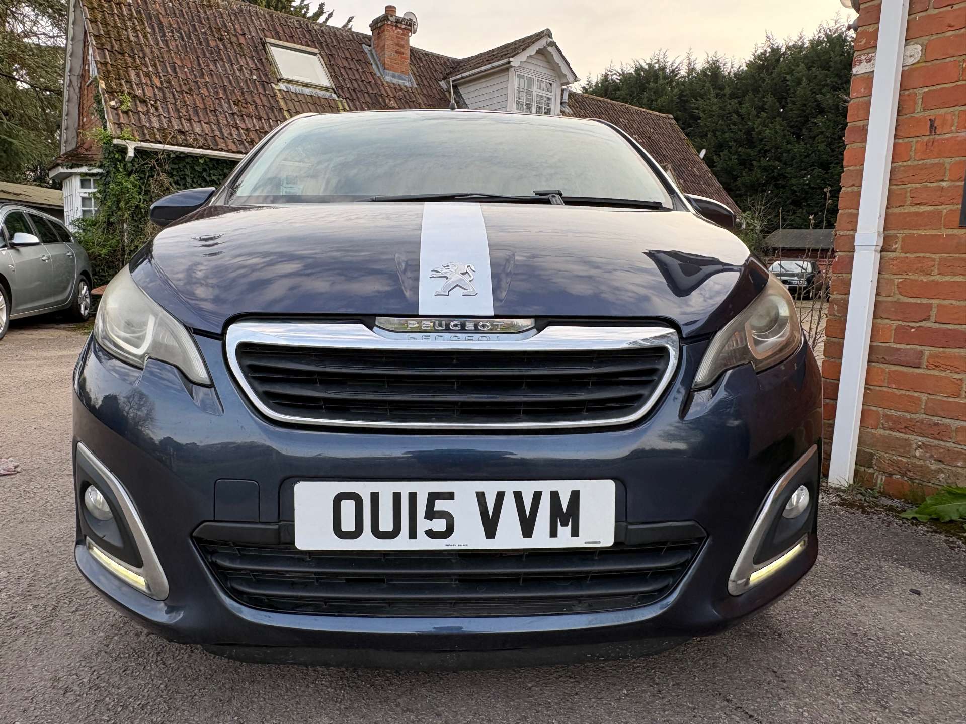 PEUGEOT 108 1.2 108 Allure 5dr #25