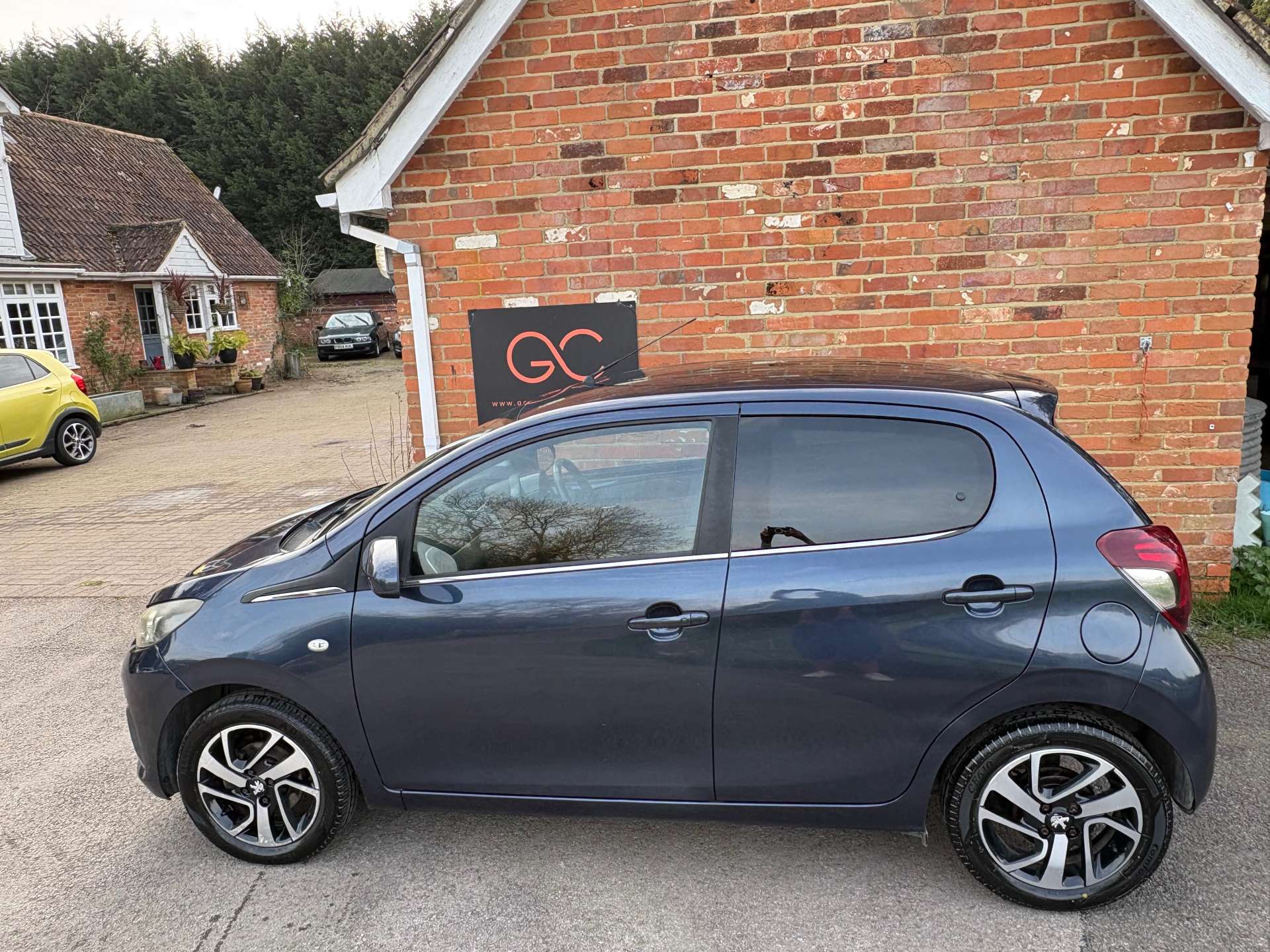 PEUGEOT 108 1.2 108 Allure 5dr #28