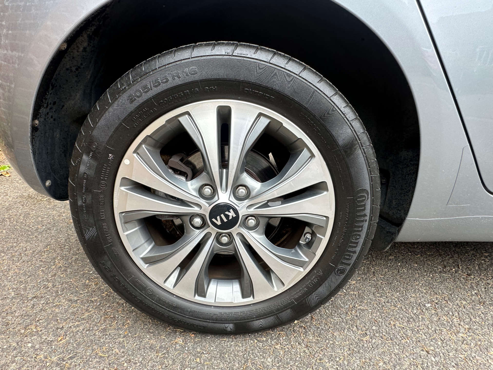 KIA VENGA 1.6 Venga 2 Auto 5dr #27