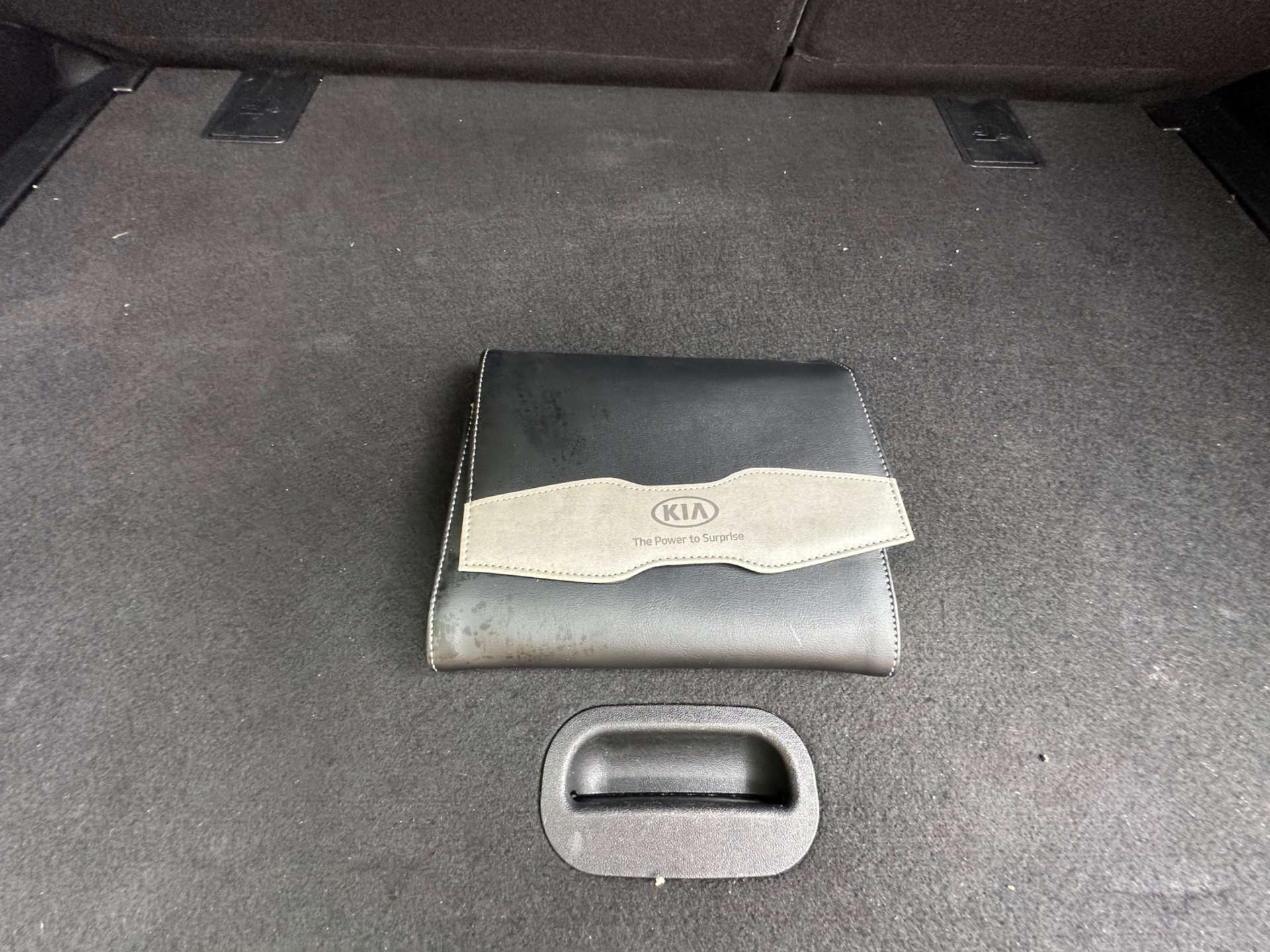 KIA VENGA 1.6 Venga 2 Auto 5dr #32