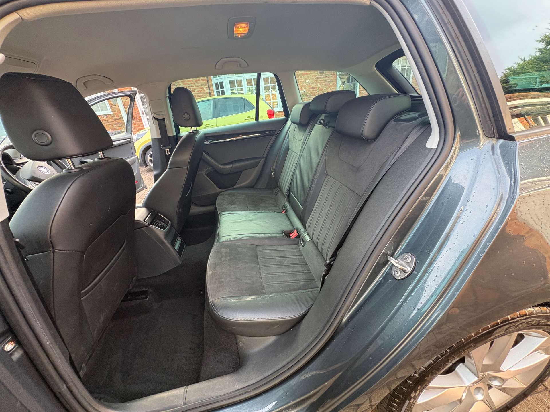 SKODA OCTAVIA 2.0 Octavia SE L TDI Semi-Auto 5dr #38