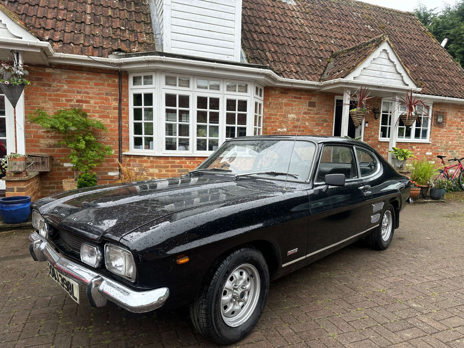 FORD CAPRI 3000E