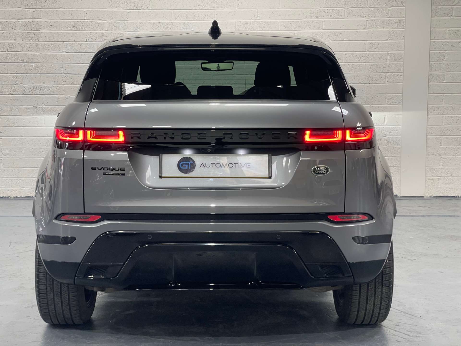 Range Rover Evoque photo 10
