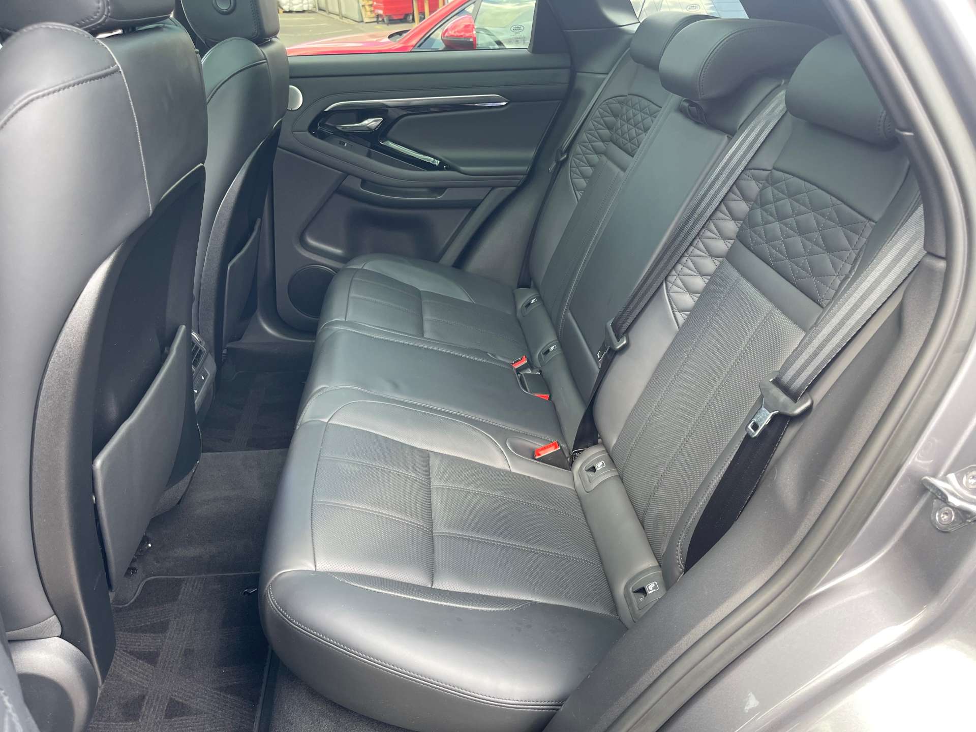 Range Rover Evoque photo 44