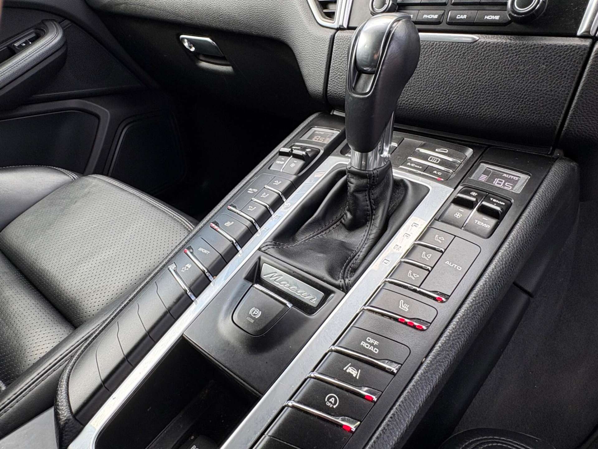 PORSCHE MACAN 3.0 TD V6 S PDK 4WD Euro 6 (s/s) 5dr #21