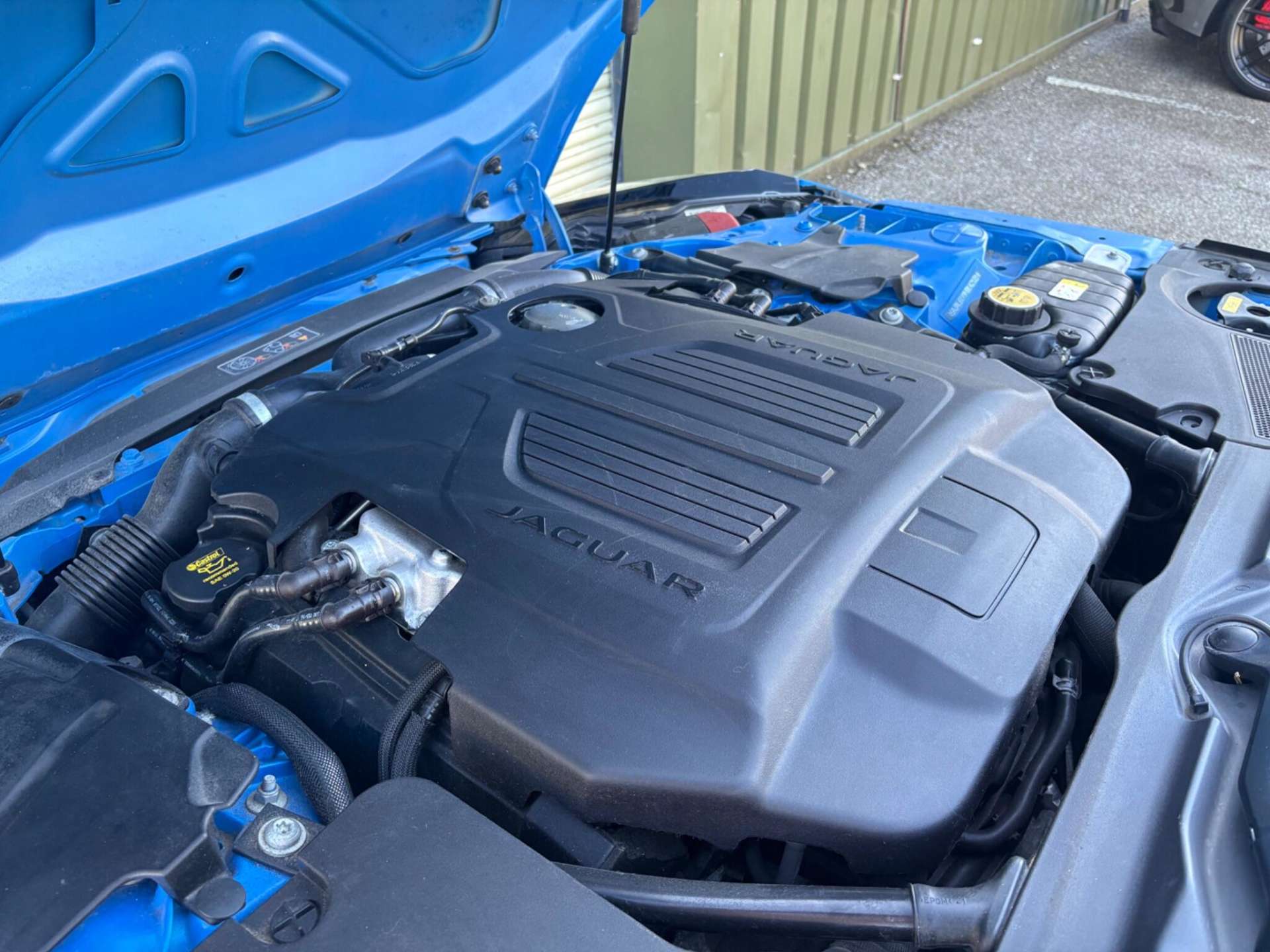 Jaguar F-Type 3.0 V6 British Design Edition Auto AWD Euro 6 (s/s) 2dr #29