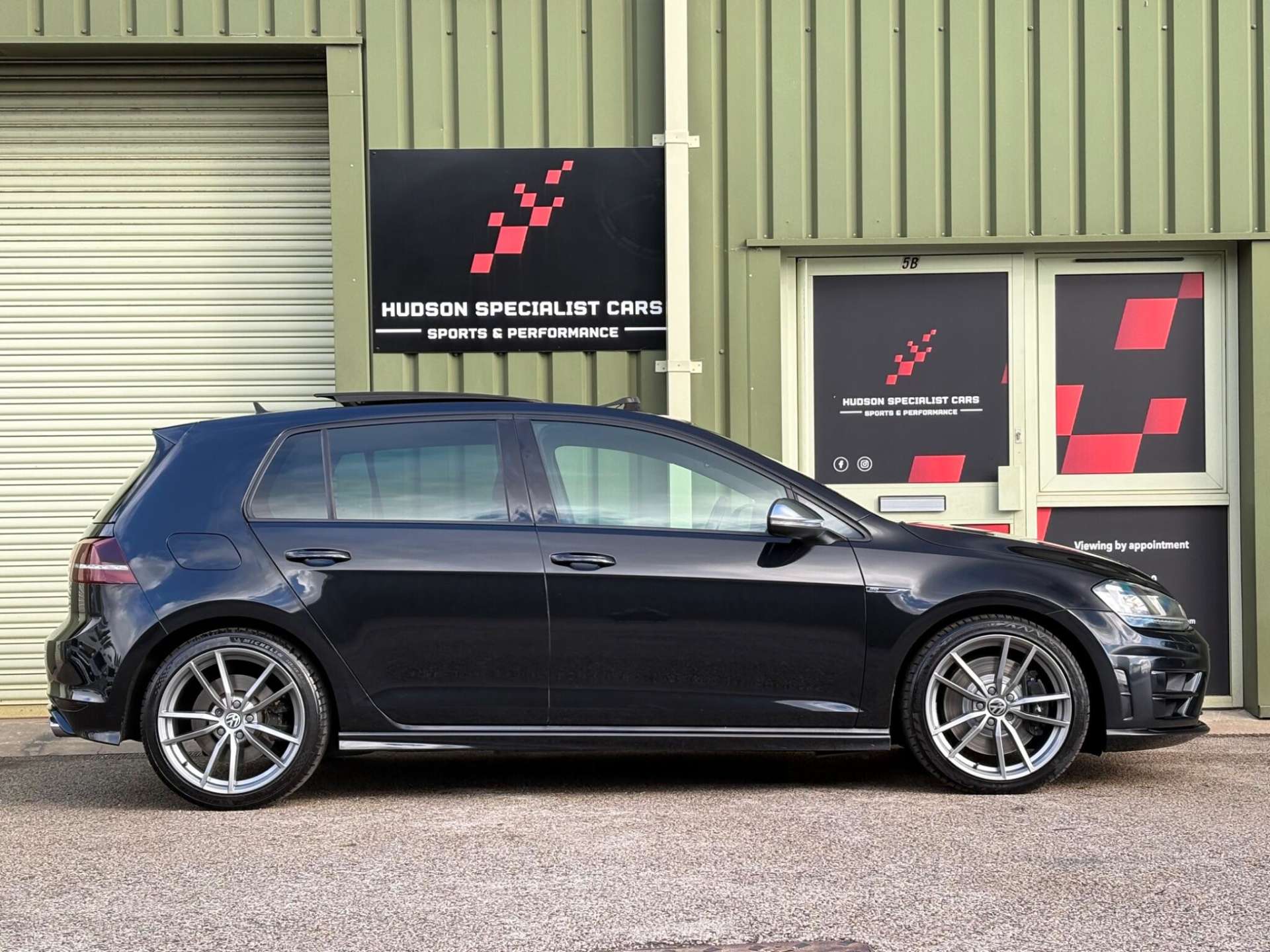 VOLKSWAGEN GOLF 2.0 TSI BlueMotion Tech R DSG 4Motion Euro 6 (s/s) 5dr #2
