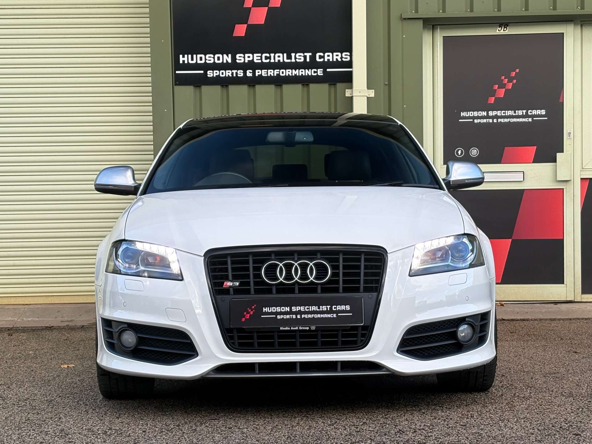 AUDI S3 2.0 TFSI Black Edition Sportback 5dr Petrol S Tronic quattro Euro 4 (265 ps) #3