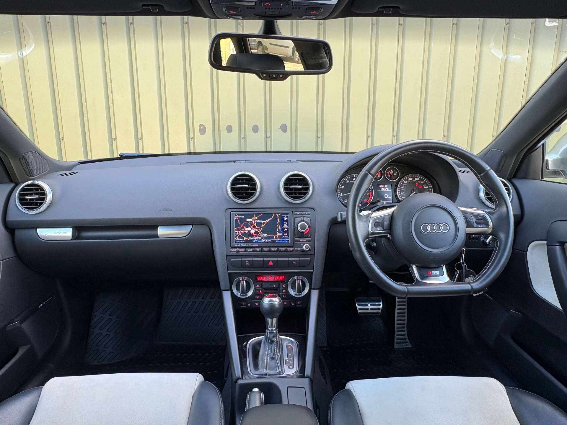 AUDI S3 2.0 TFSI Black Edition Sportback 5dr Petrol S Tronic quattro Euro 4 (265 ps) #18