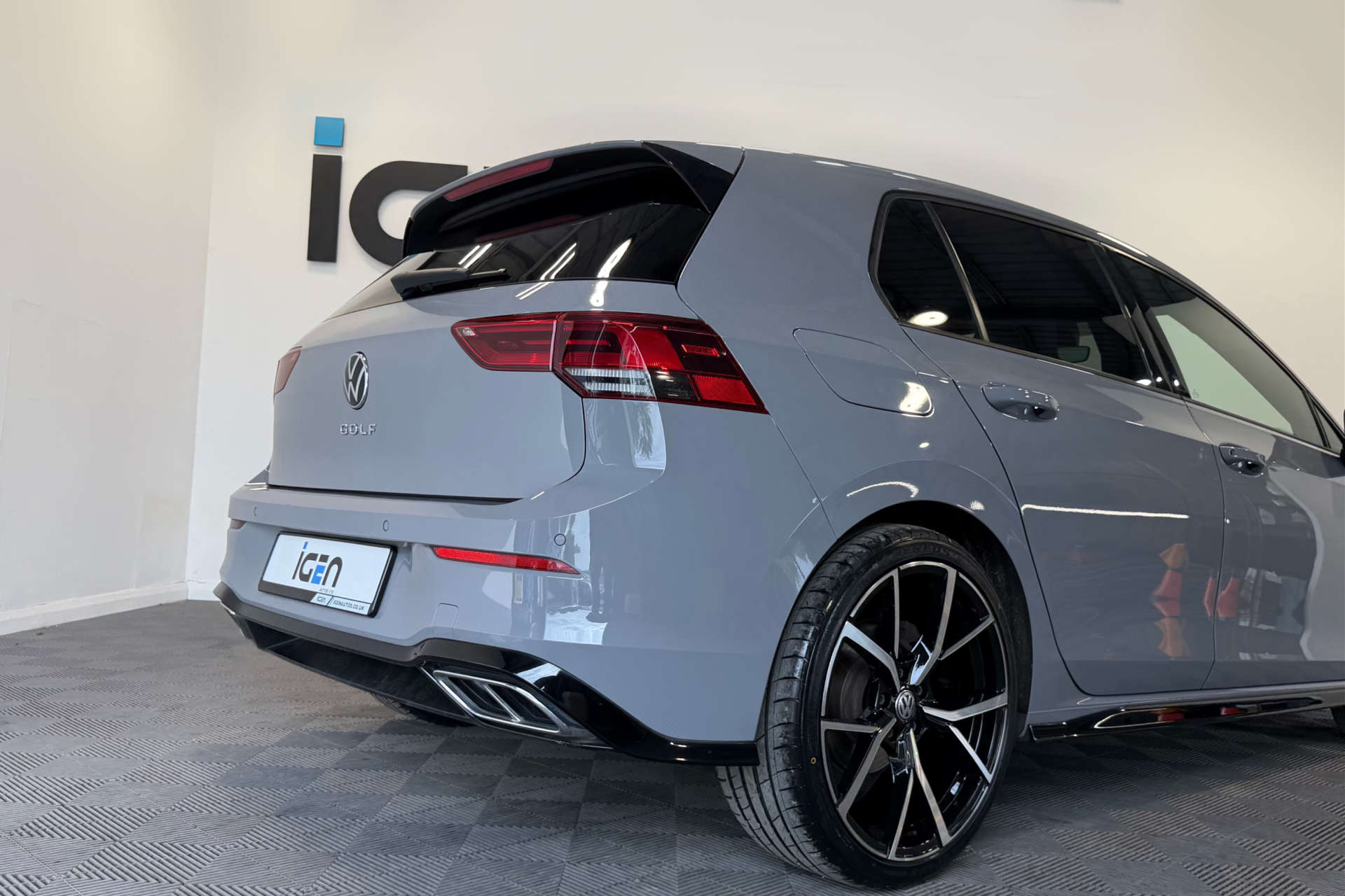 2022 Volkswagen GOLF 1.5 Golf R-Line TSi 5dr - vehicle photo 6 for sale on PureCar