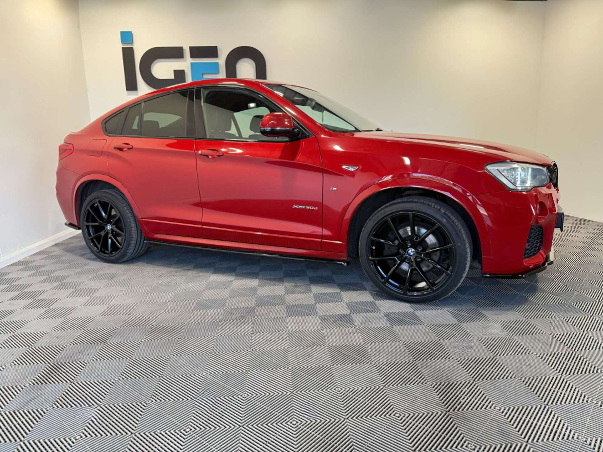 2015 BMW X4 3.0 X4 xDrive 30d M Sport Auto 4WD 5dr - vehicle photo 3 for sale on PureCar