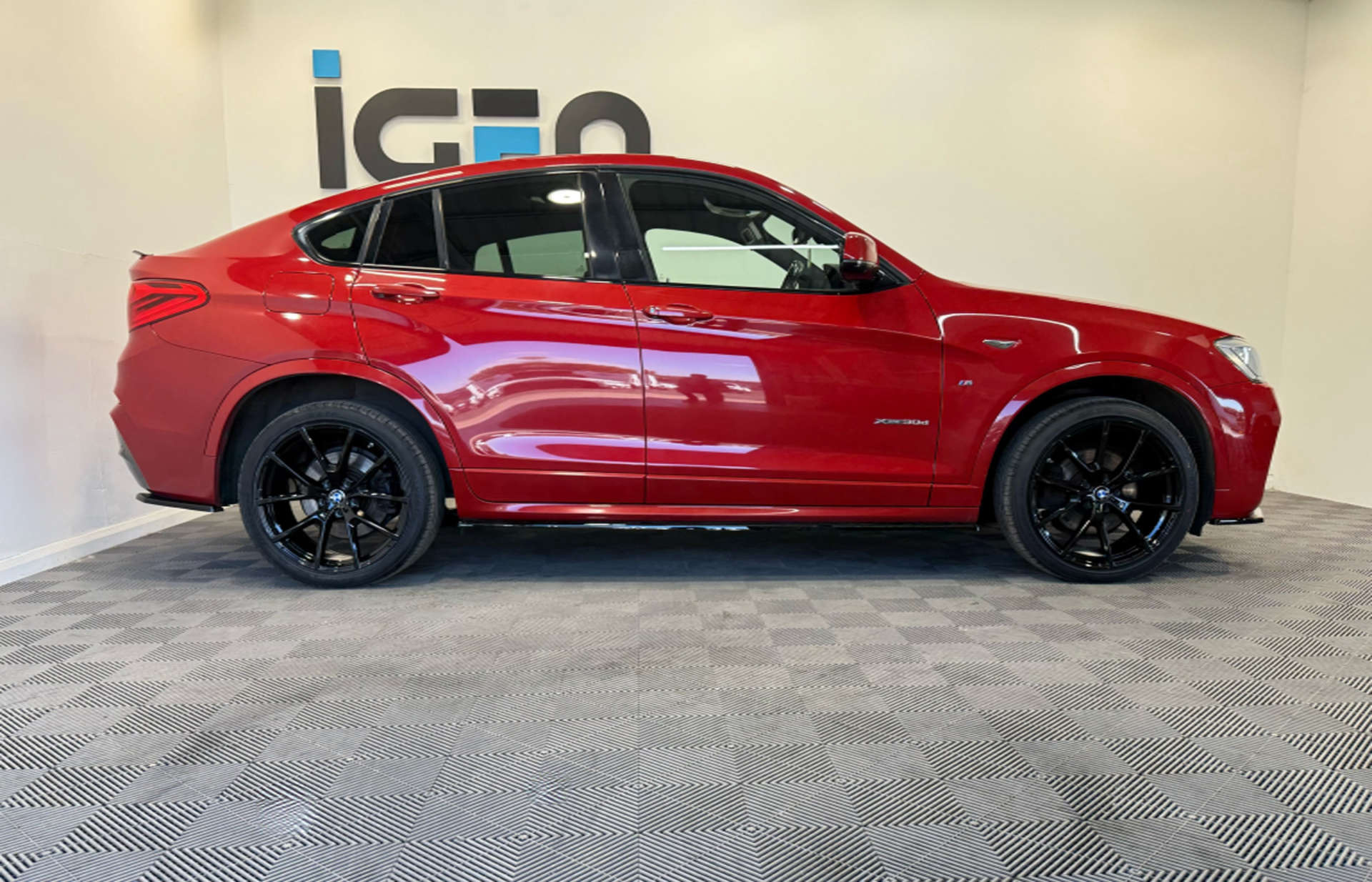 2015 BMW X4 3.0 X4 xDrive 30d M Sport Auto 4WD 5dr - vehicle photo 5 for sale on PureCar