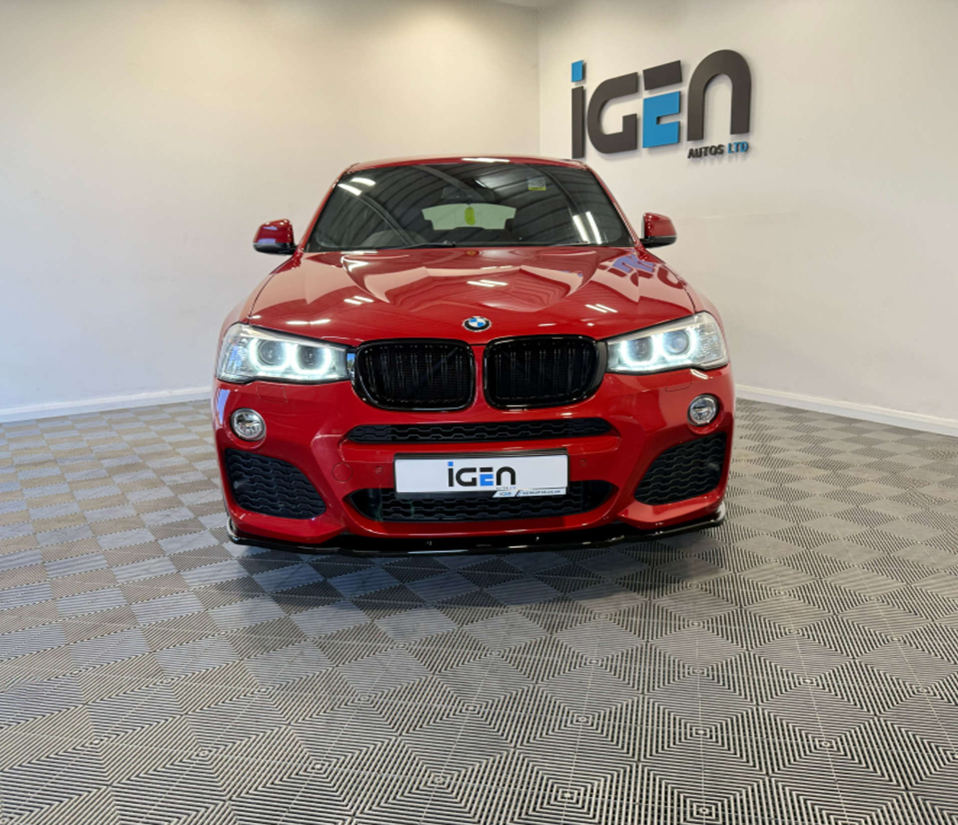 2015 BMW X4 3.0 X4 xDrive 30d M Sport Auto 4WD 5dr - vehicle photo 9 for sale on PureCar