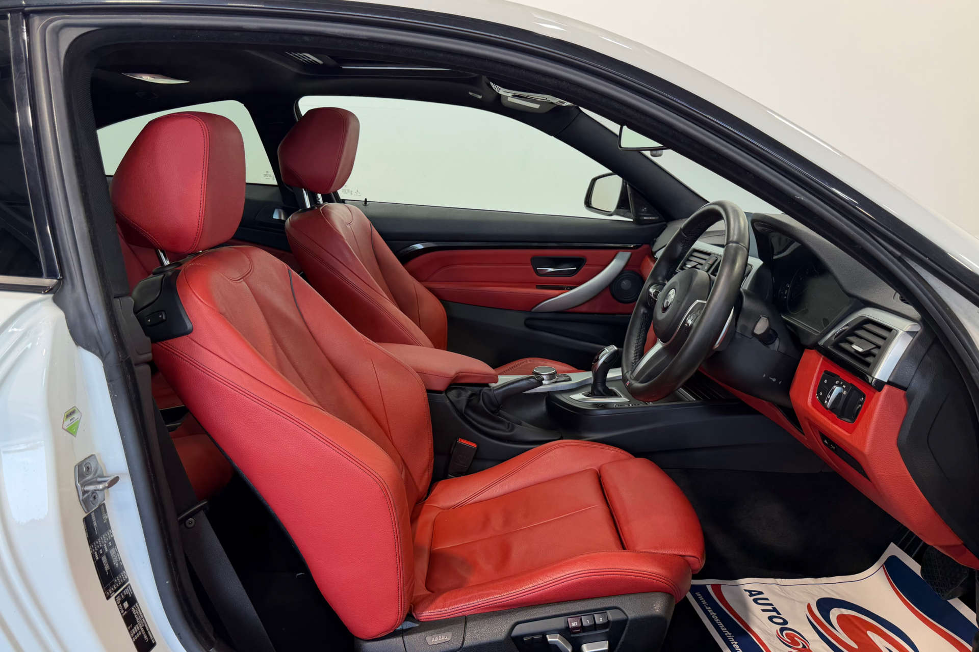 2018 BMW 4 SERIES 3.0 430d M Sport Auto 2dr - vehicle photo 16 for sale on PureCar