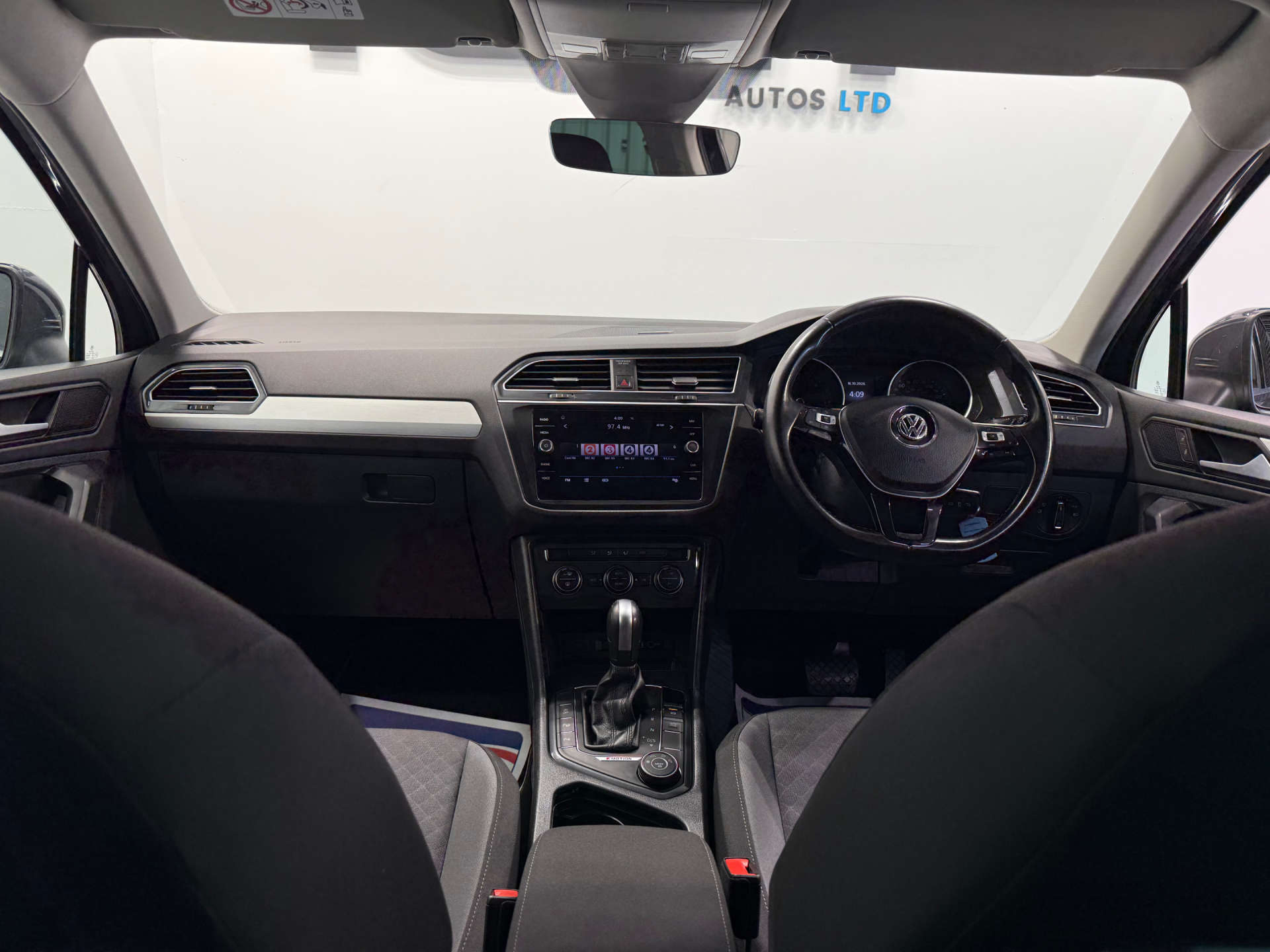 2020 Volkswagen TIGUAN 2.0 Tiguan Match TDI 4Motion Semi-Auto 4WD 5dr - vehicle photo 17 for sale on PureCar