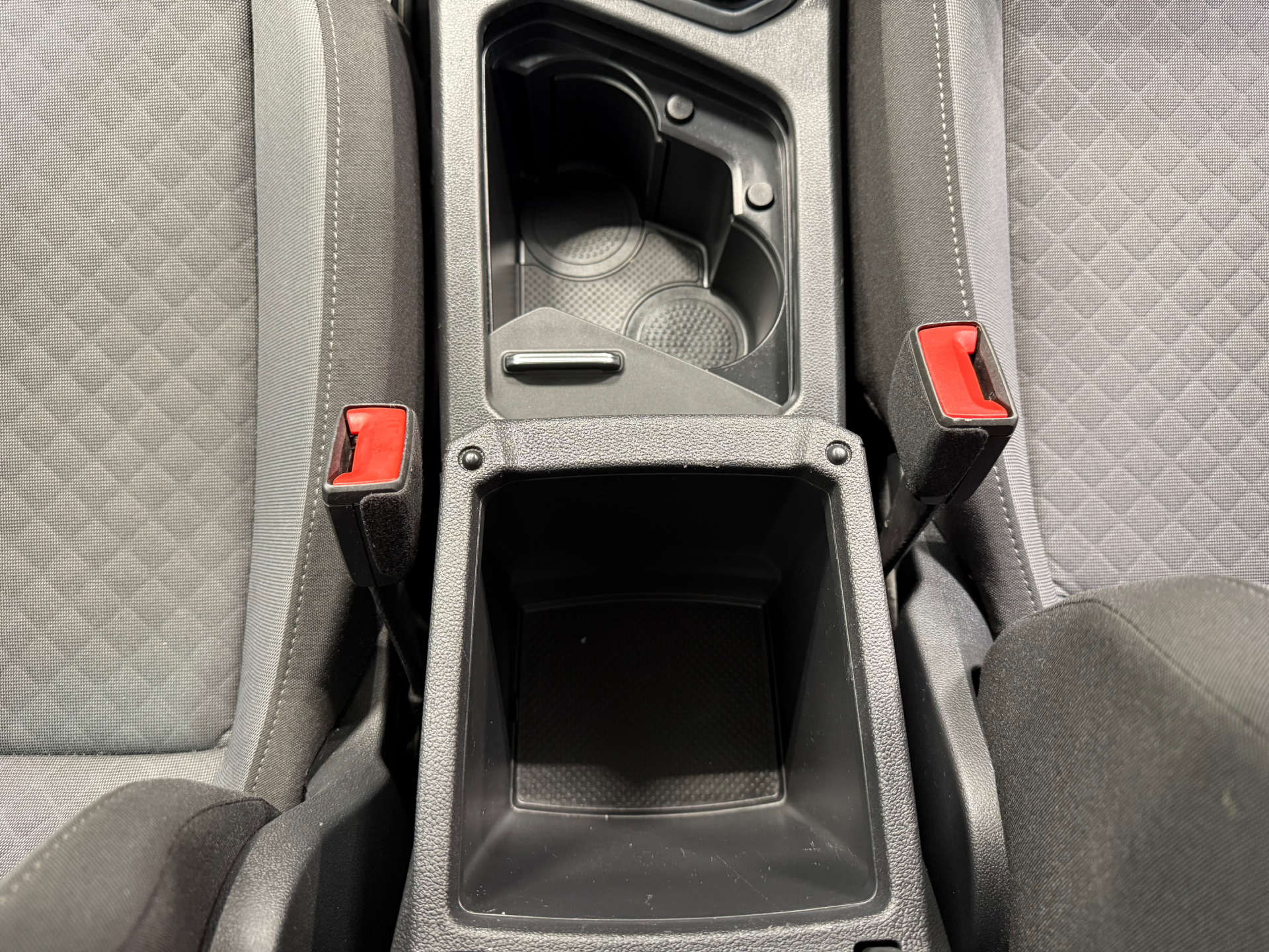 2020 Volkswagen TIGUAN 2.0 Tiguan Match TDI 4Motion Semi-Auto 4WD 5dr - vehicle photo 25 for sale on PureCar