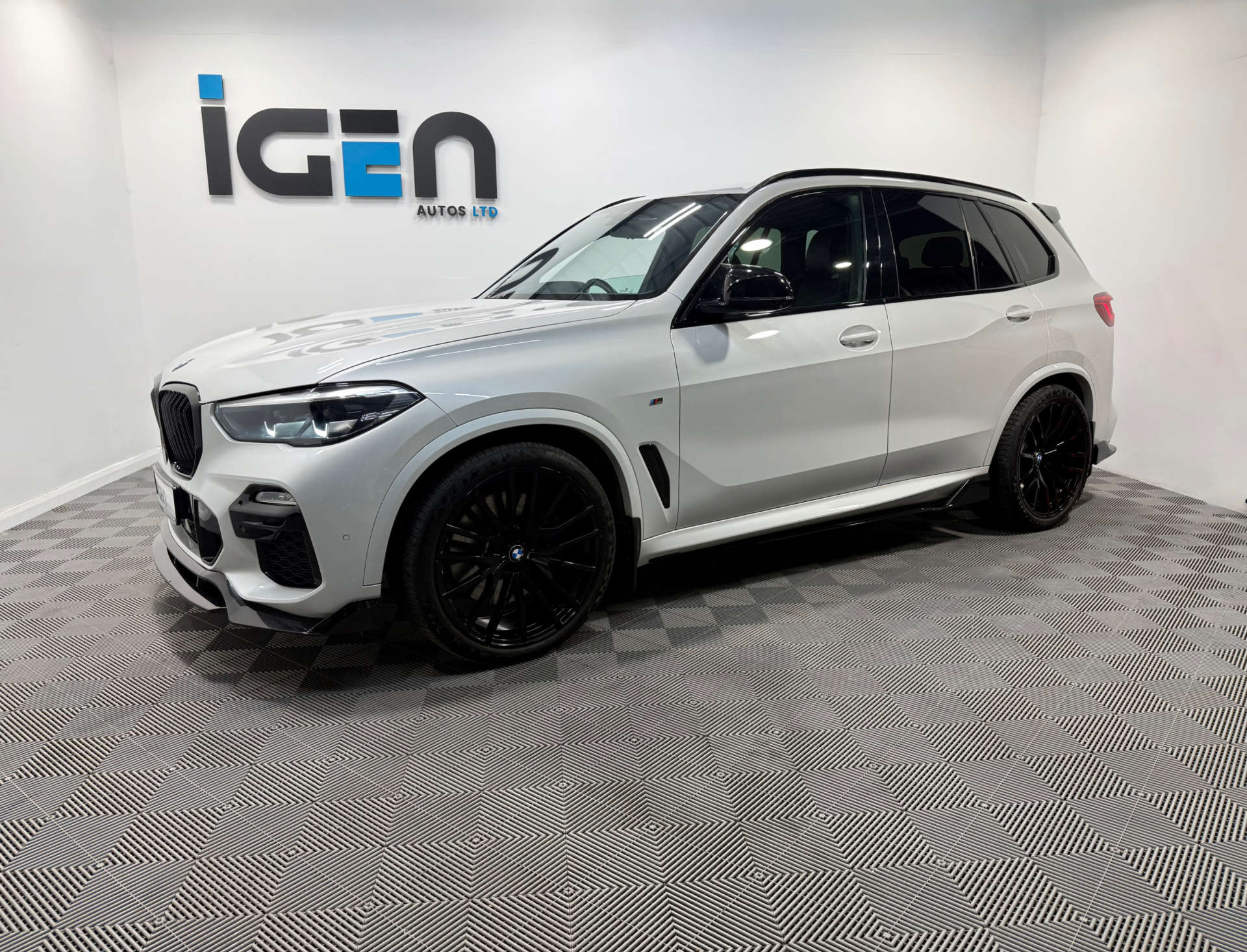 BMW X5 2019