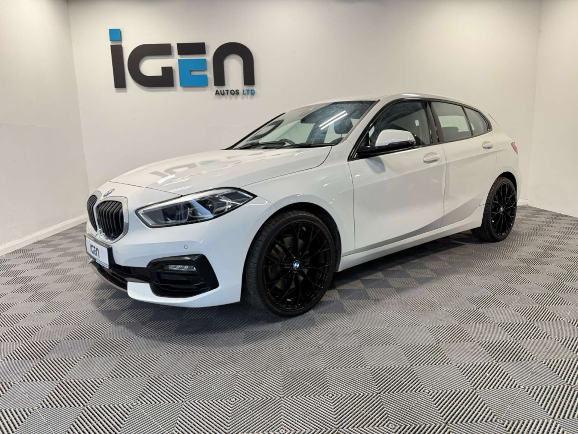 BMW 1 SERIES 2020