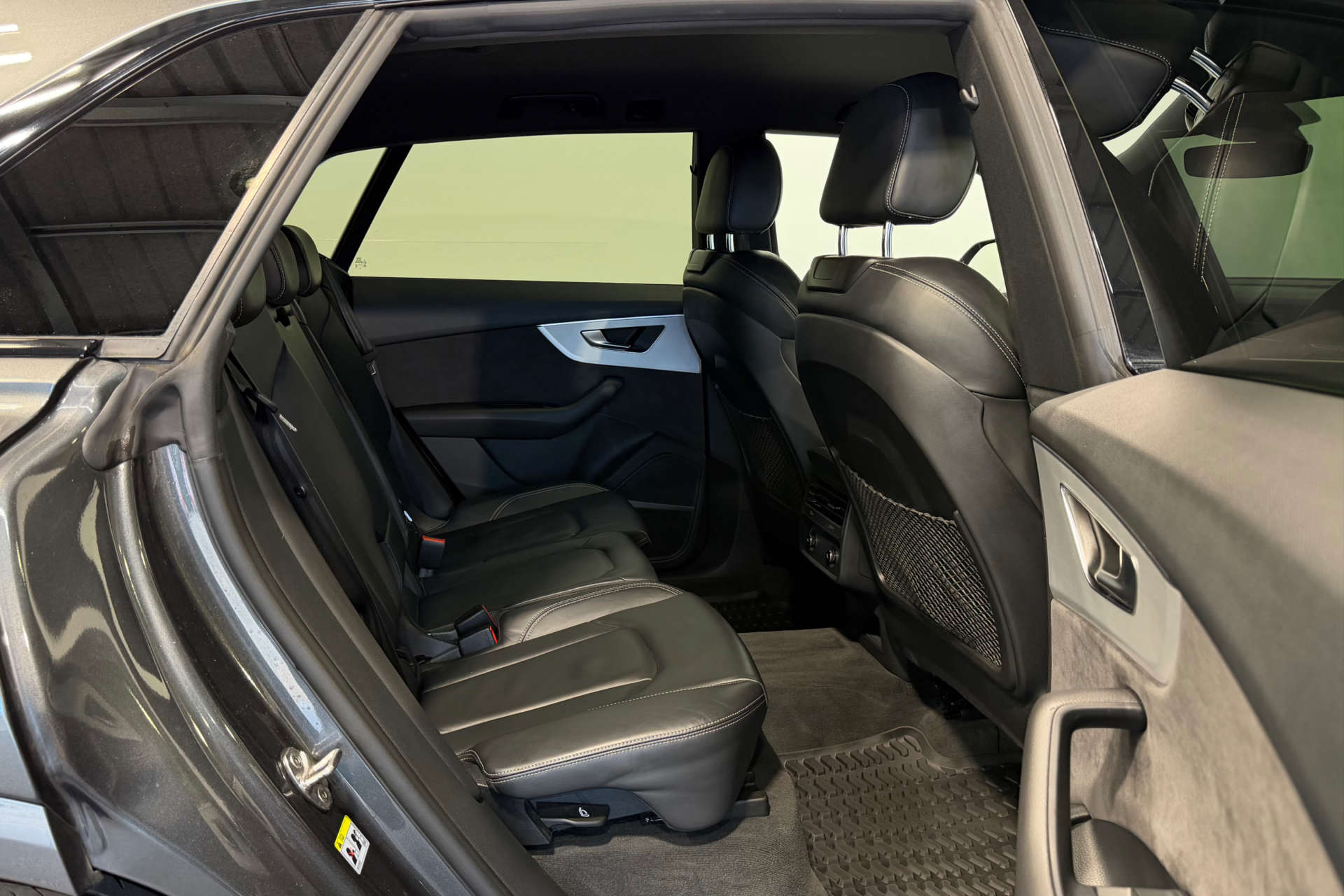 2019 Audi Q8 S Line - vehicle photo 30 for sale on PureCar