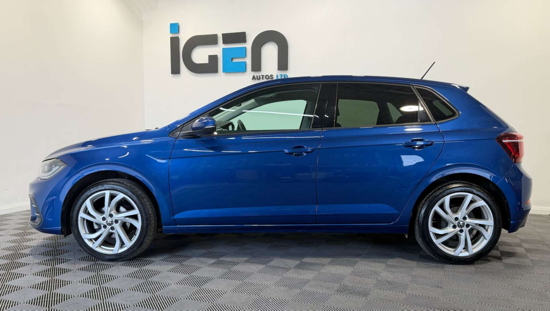 2023 Volkswagen POLO 1.0 Polo Style TSi 5dr - vehicle photo 4 for sale on PureCar