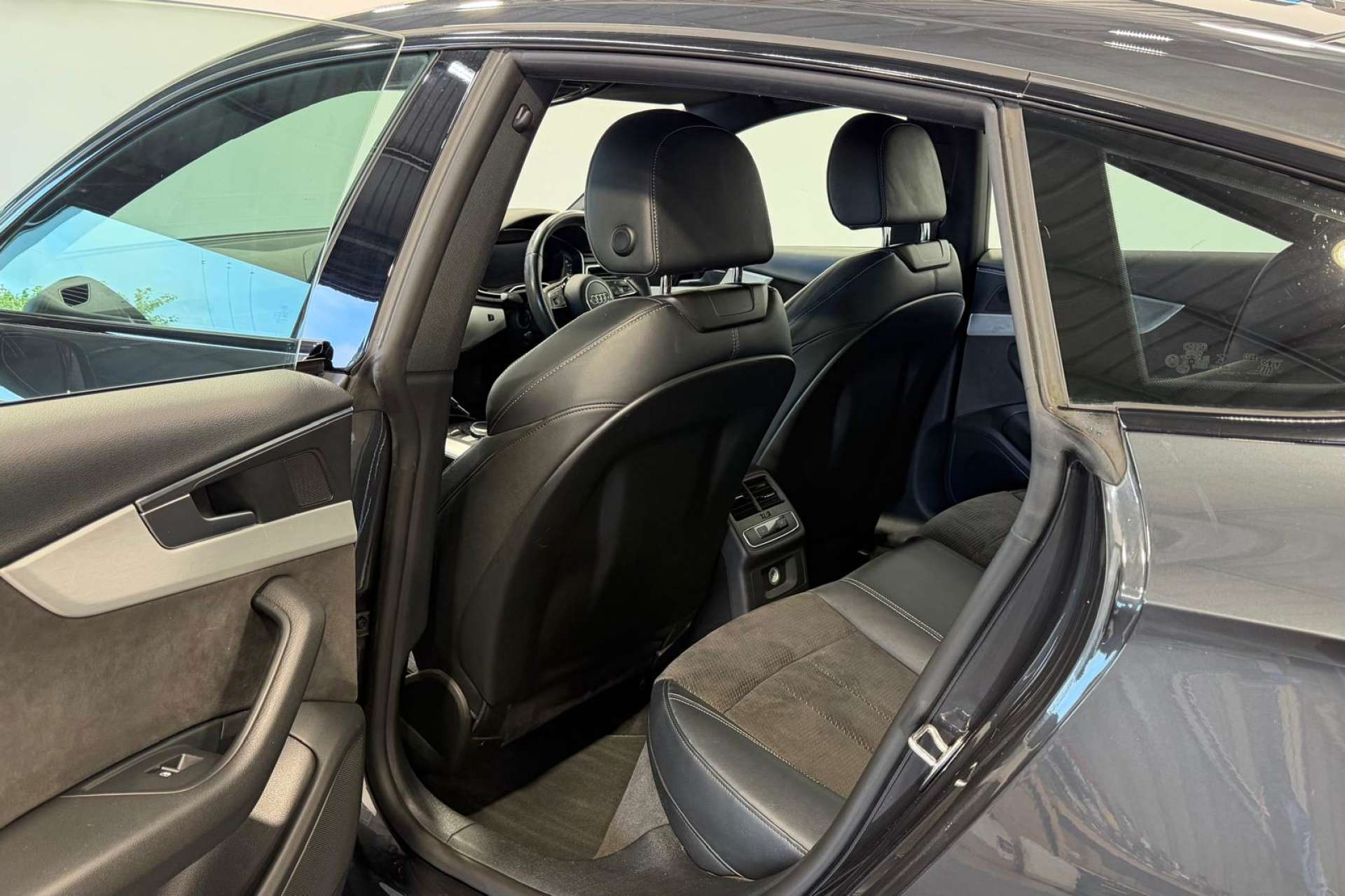 2019 Audi A5 2.0 A5 Sportback 40 TDI S Line Semi-Auto 5dr - vehicle photo 17 for sale on PureCar