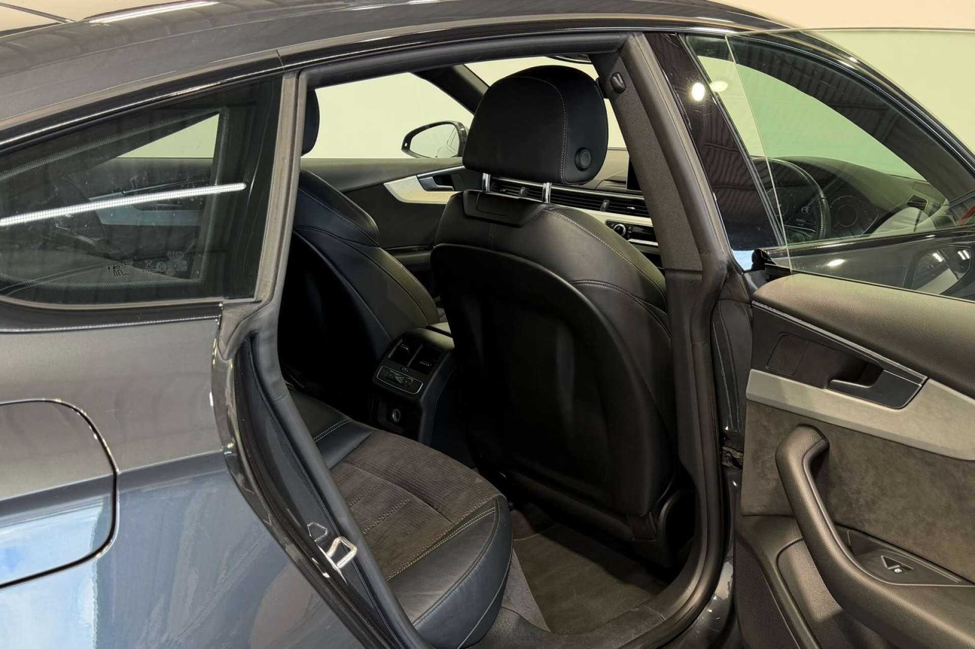 2019 Audi A5 2.0 A5 Sportback 40 TDI S Line Semi-Auto 5dr - vehicle photo 22 for sale on PureCar