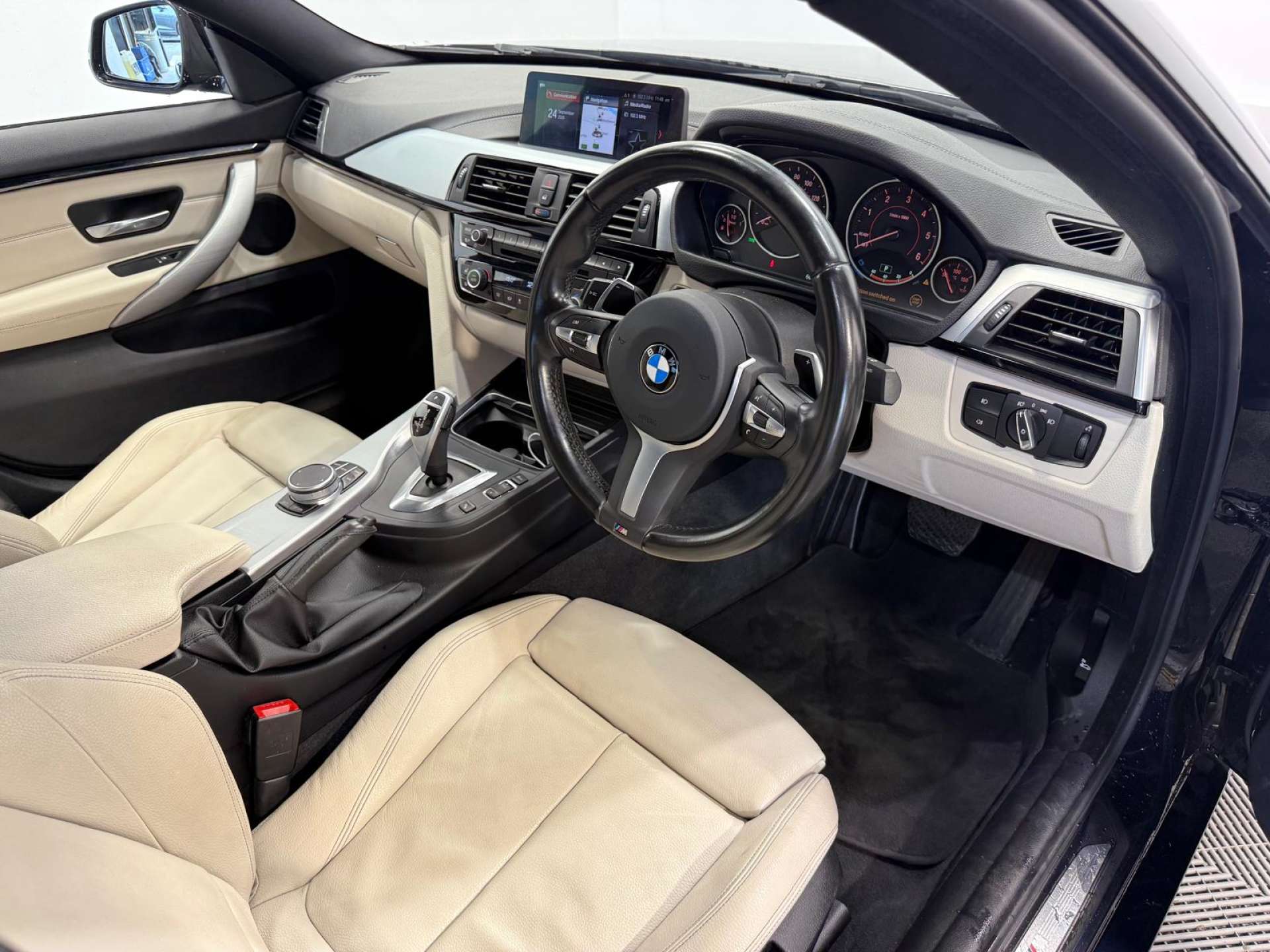 2020 BMW 4 SERIES 2.0 420d Gran Coupe M Sport Auto 5dr - vehicle photo 12 for sale on PureCar