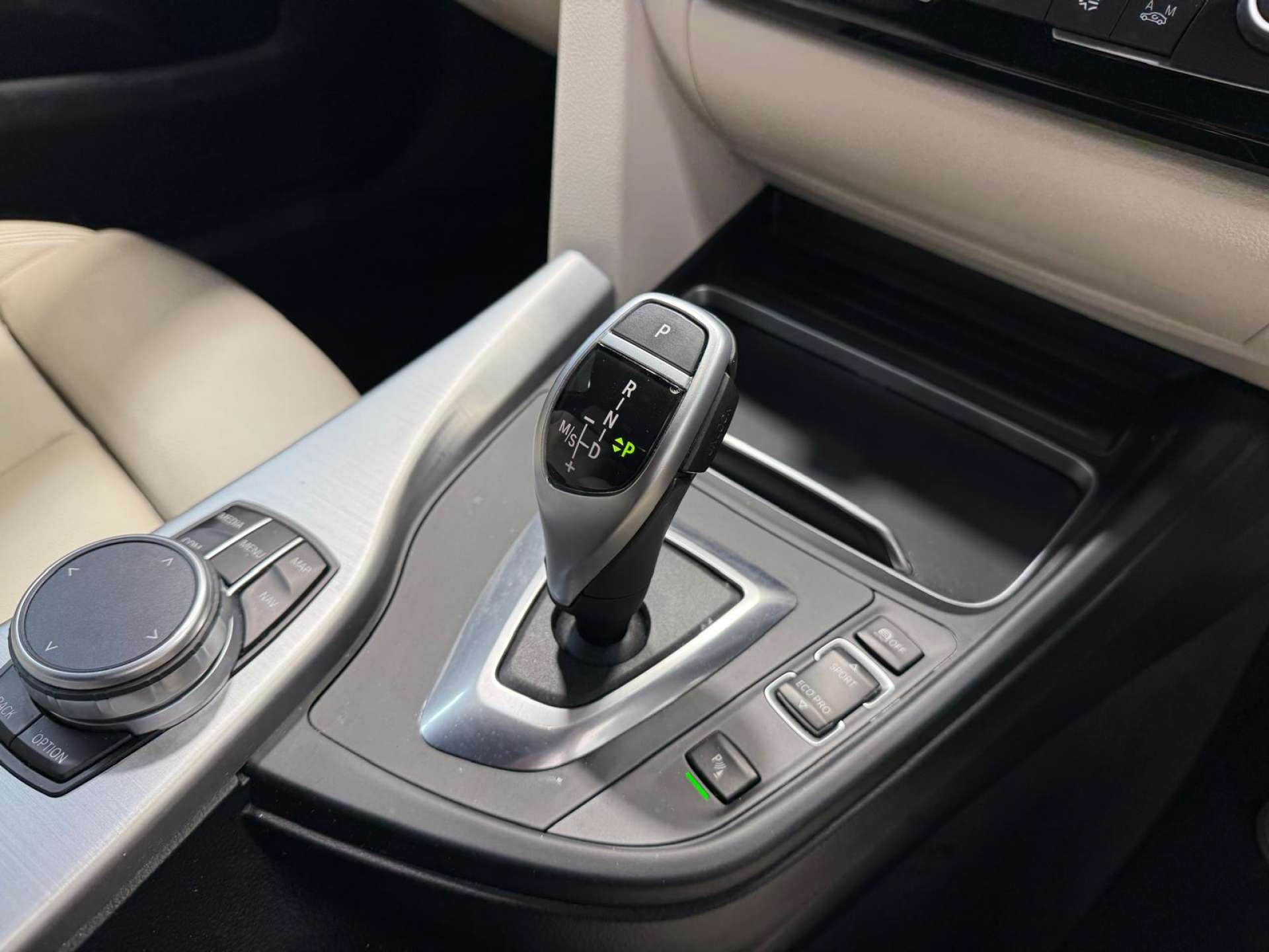 2020 BMW 4 SERIES 2.0 420d Gran Coupe M Sport Auto 5dr - vehicle photo 19 for sale on PureCar