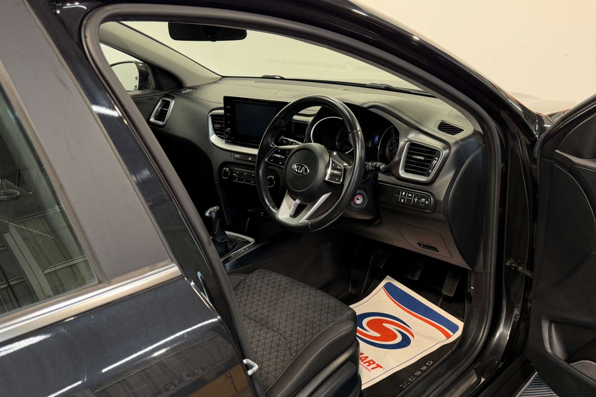 2020 Kia XCEED 1.6 XCeed 2 CRDi ISG 5dr - vehicle photo 15 for sale on PureCar