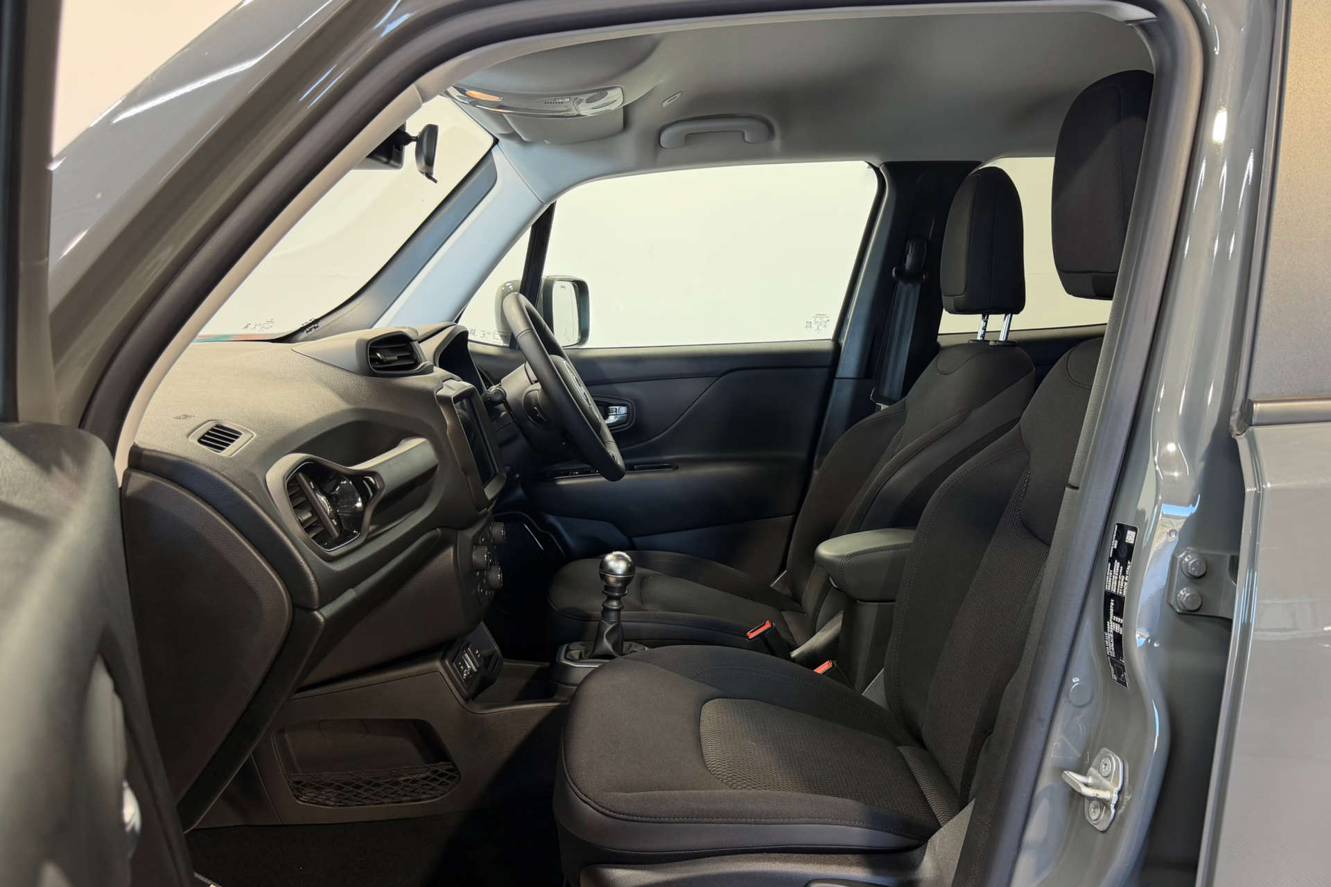 2021 Jeep RENEGADE 1.0 Renegade Night Eagle 5dr - vehicle photo 14 for sale on PureCar