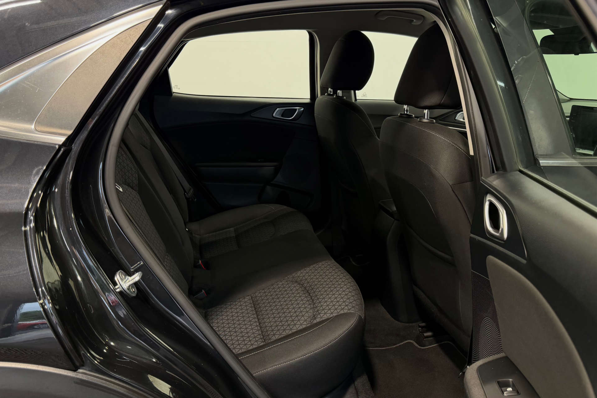 2020 Kia XCEED 1.6 XCeed 2 CRDi ISG 5dr - vehicle photo 27 for sale on PureCar