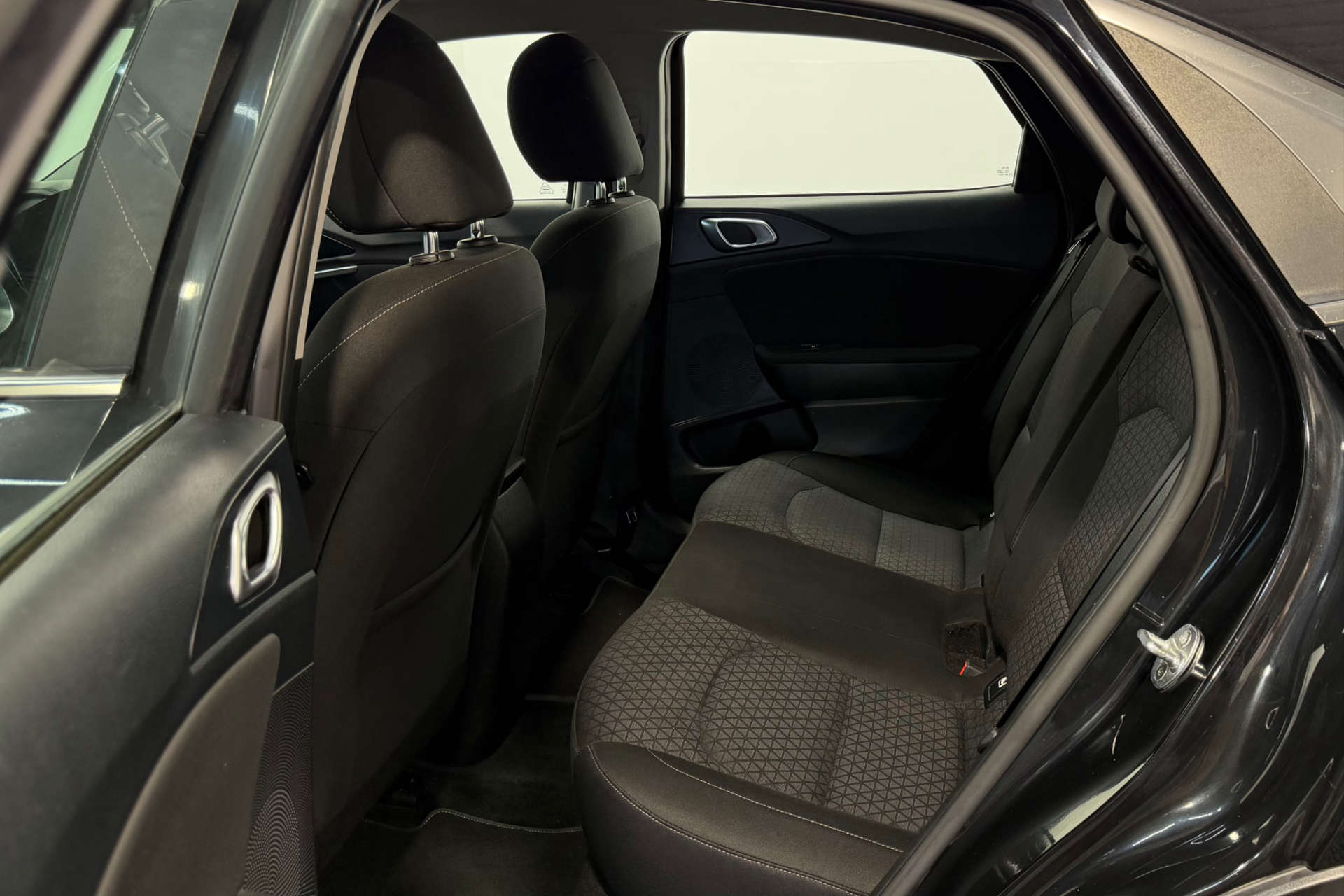 2020 Kia XCEED 1.6 XCeed 2 CRDi ISG 5dr - vehicle photo 29 for sale on PureCar