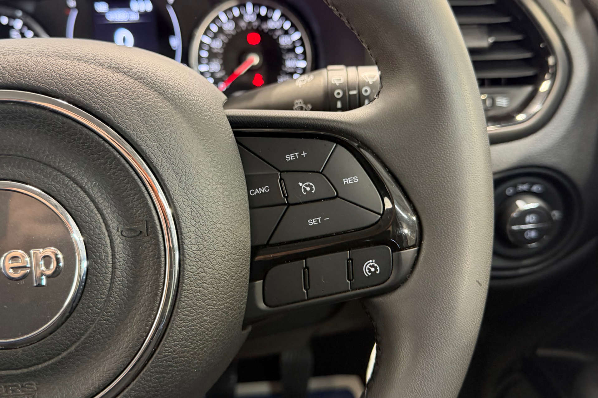 2021 Jeep RENEGADE 1.0 Renegade Night Eagle 5dr - vehicle photo 26 for sale on PureCar