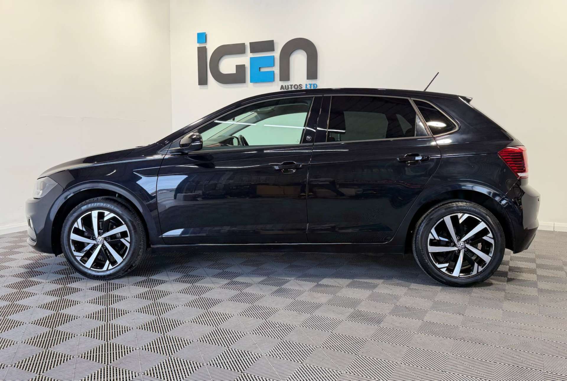 2019 Volkswagen POLO 1.0 Polo Beats TSi 5dr - vehicle photo 4 for sale on PureCar