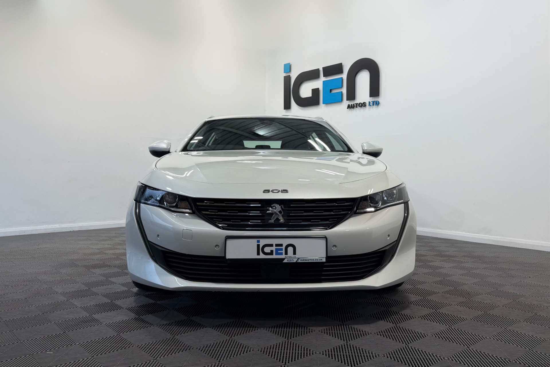 2020 Peugeot 1.5 508 Allure SW Blue HDi S/S Auto 5dr - vehicle photo 8 for sale on PureCar