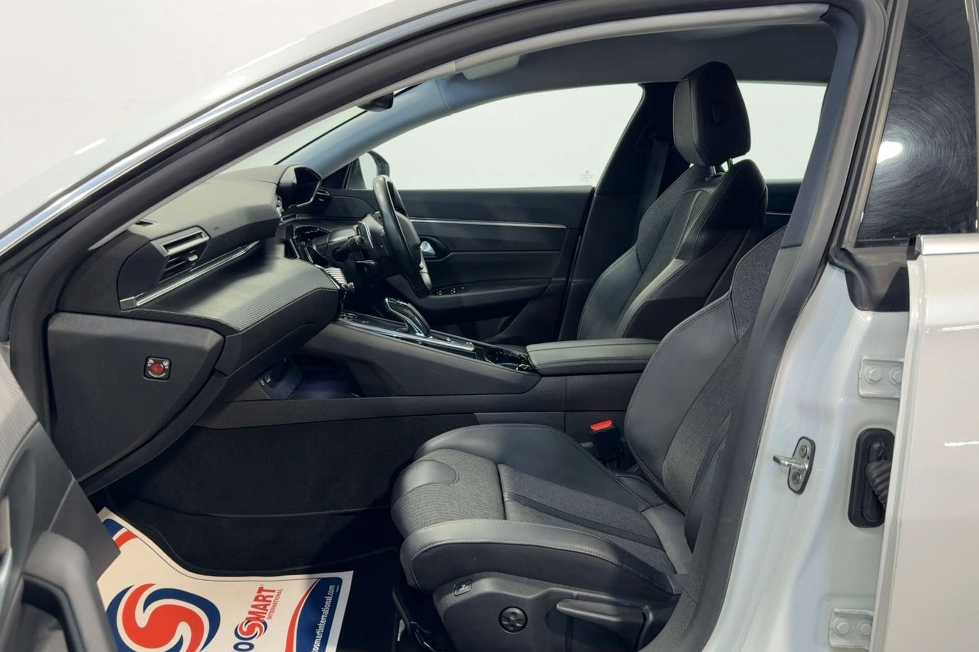 2020 Peugeot 1.5 508 Allure SW Blue HDi S/S Auto 5dr - vehicle photo 13 for sale on PureCar