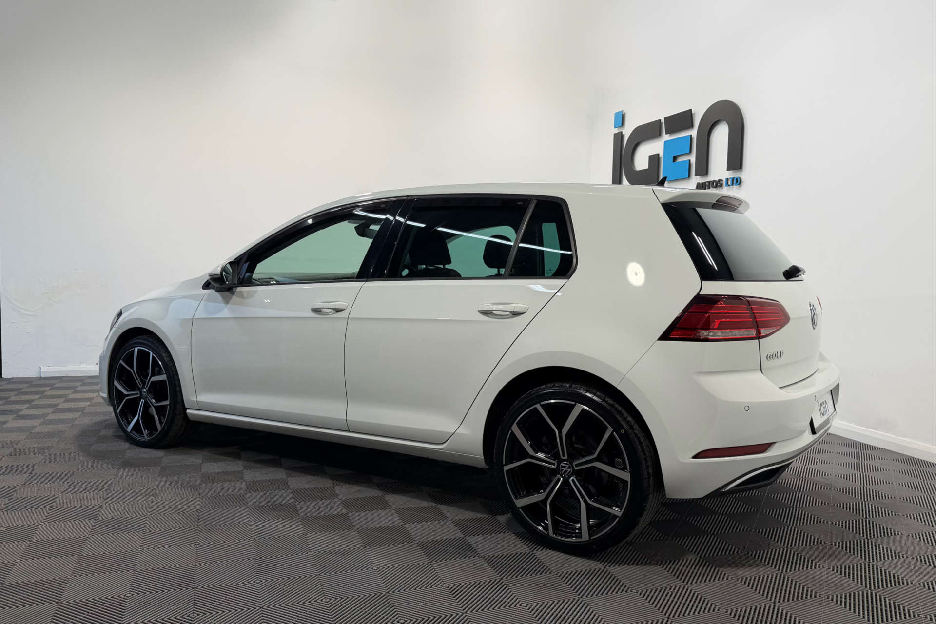 2019 Volkswagen GOLF 1.6 Golf Match TDI 5dr - vehicle photo 6 for sale on PureCar