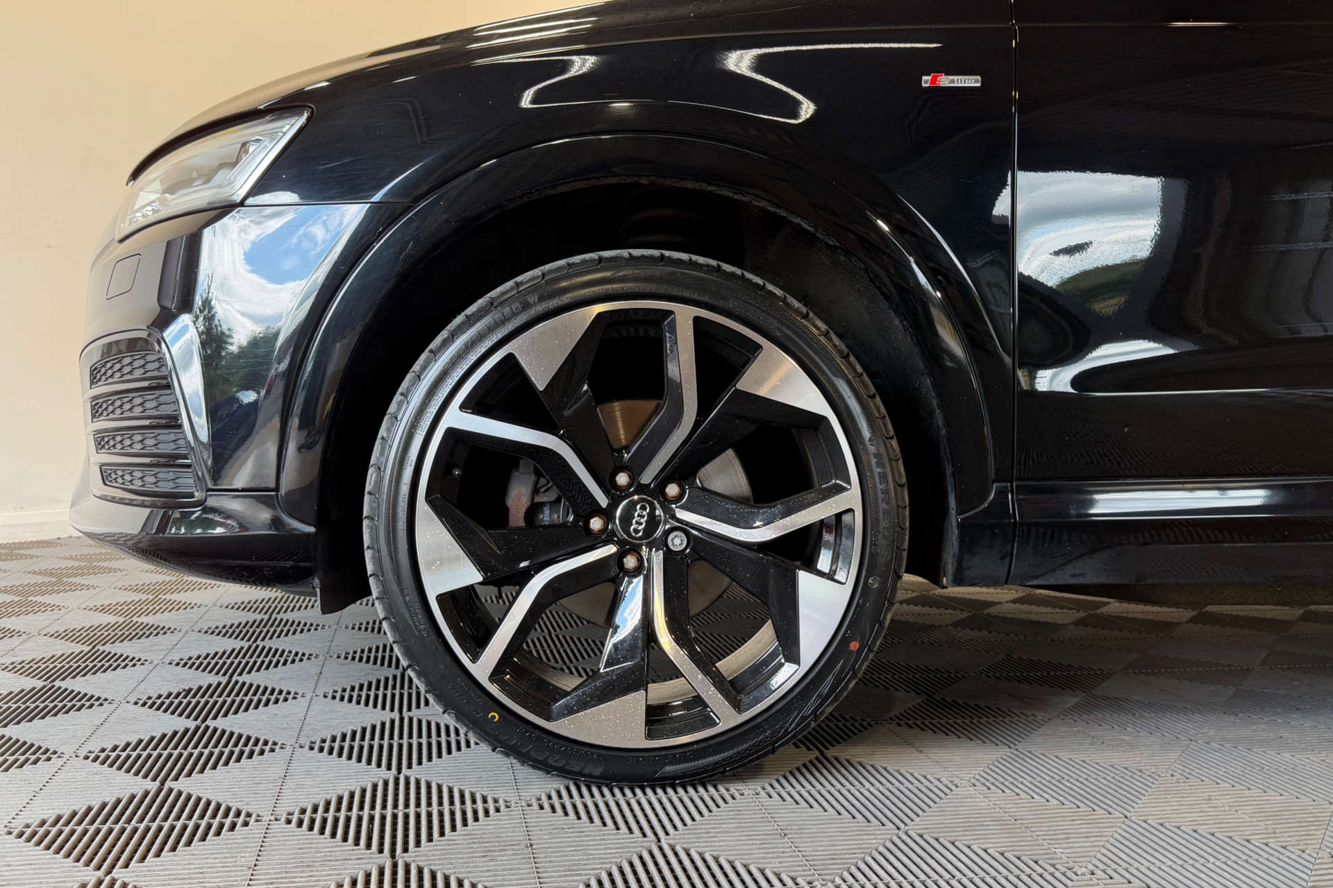 2016 Audi Q3 1.4 Q3 S Line TFSI 5dr - vehicle photo 10 for sale on PureCar