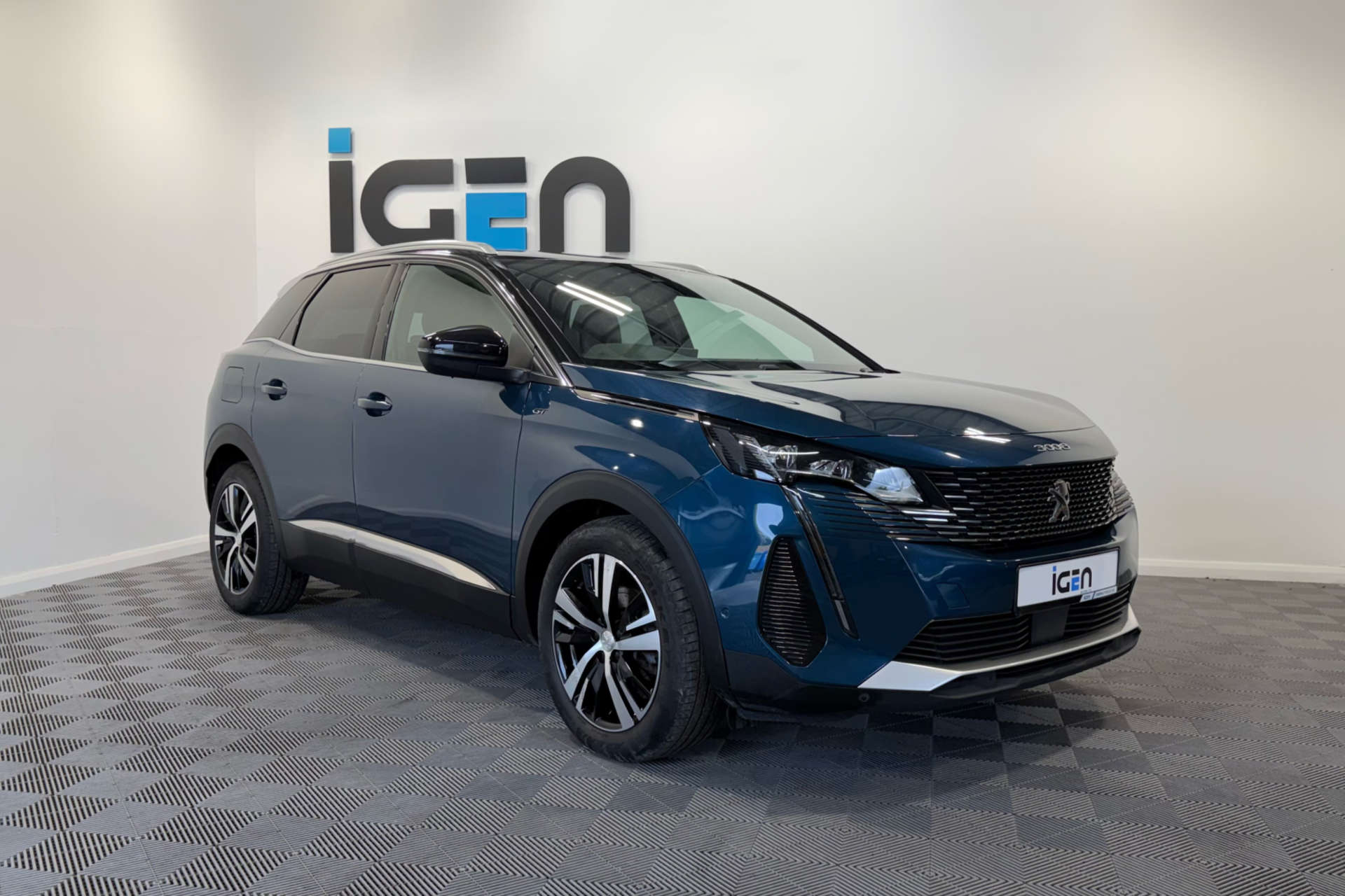 2022 Peugeot 1.5 3008 GT Blue HDi S/S 5dr - vehicle photo 3 for sale on PureCar