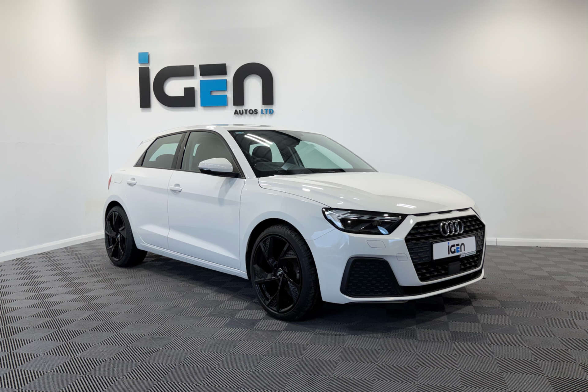 2022 Audi A1 1.0 A1 Sportback 25 TFSI Technik 5dr - vehicle photo 3 for sale on PureCar